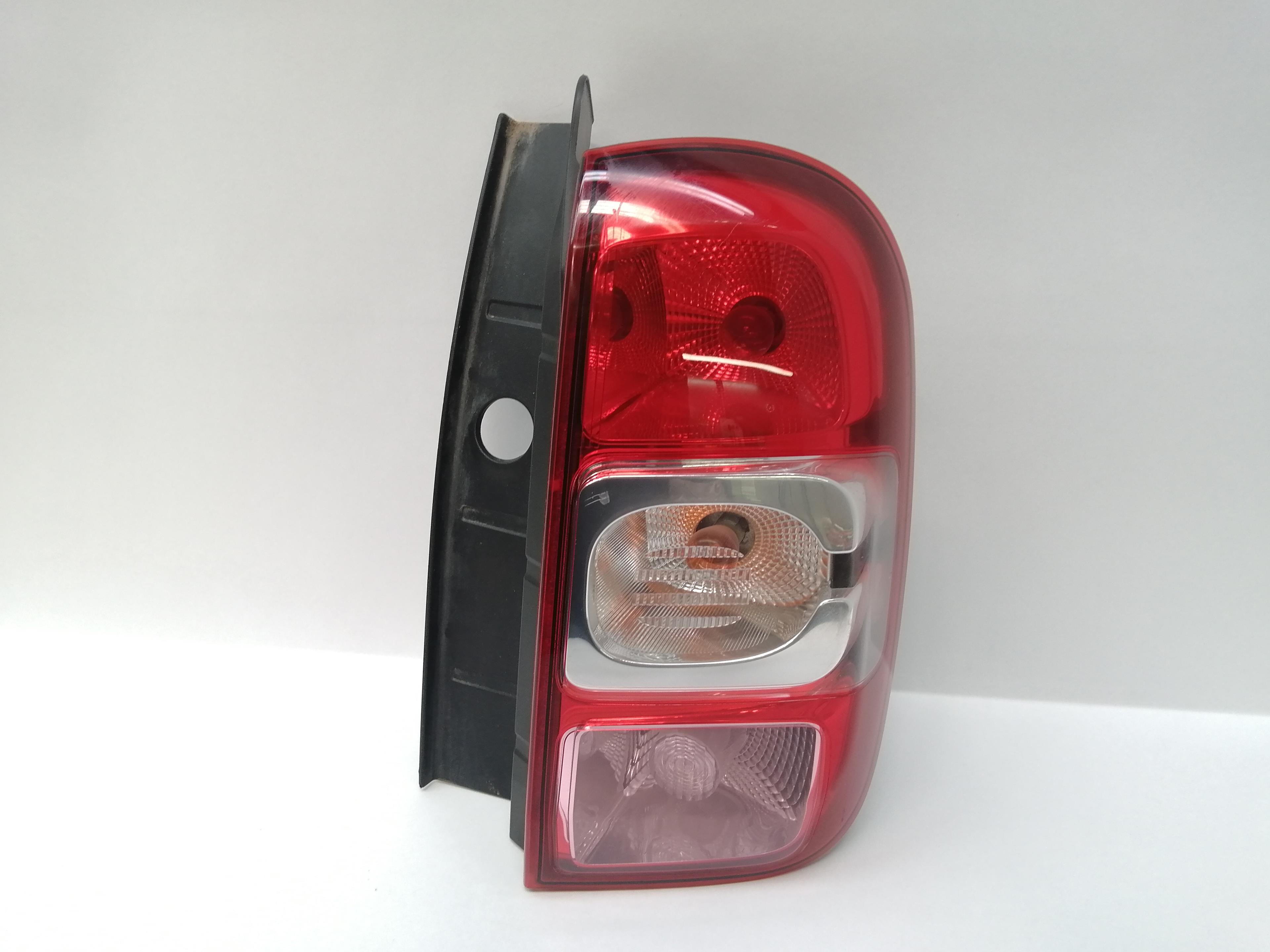 DACIA Lodgy 1 generation (2013-2024) Bakre höger bakljuslampa 25194980