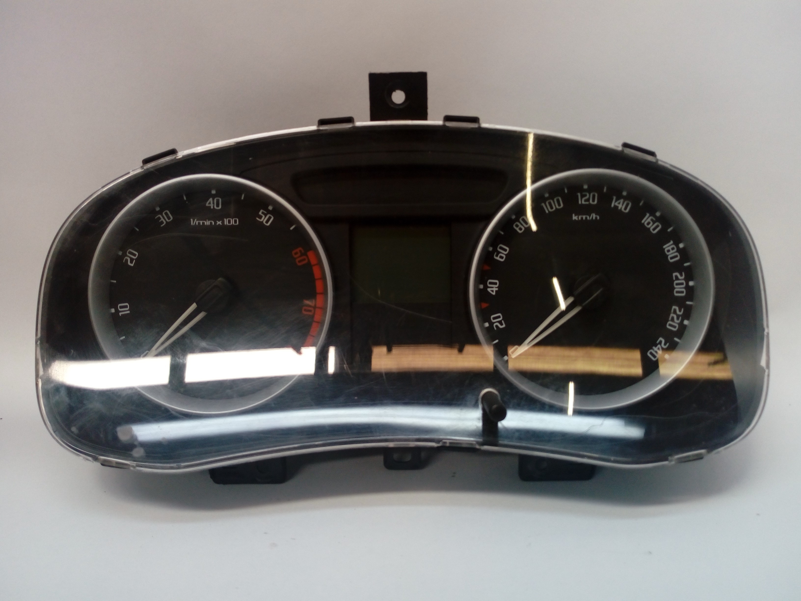 VOLKSWAGEN Fabia 6Y (1999-2007) Speedometer 5J0920811B, 5J0920811B, 5J0920811B 18565307