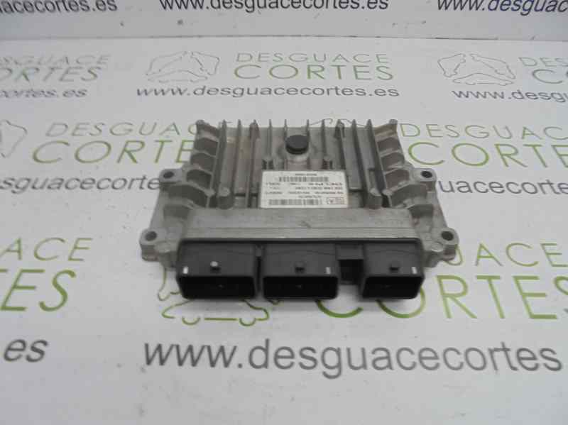 PEUGEOT 307 1 generation (2001-2008) Engine Control Unit ECU R0413C004C 27507399