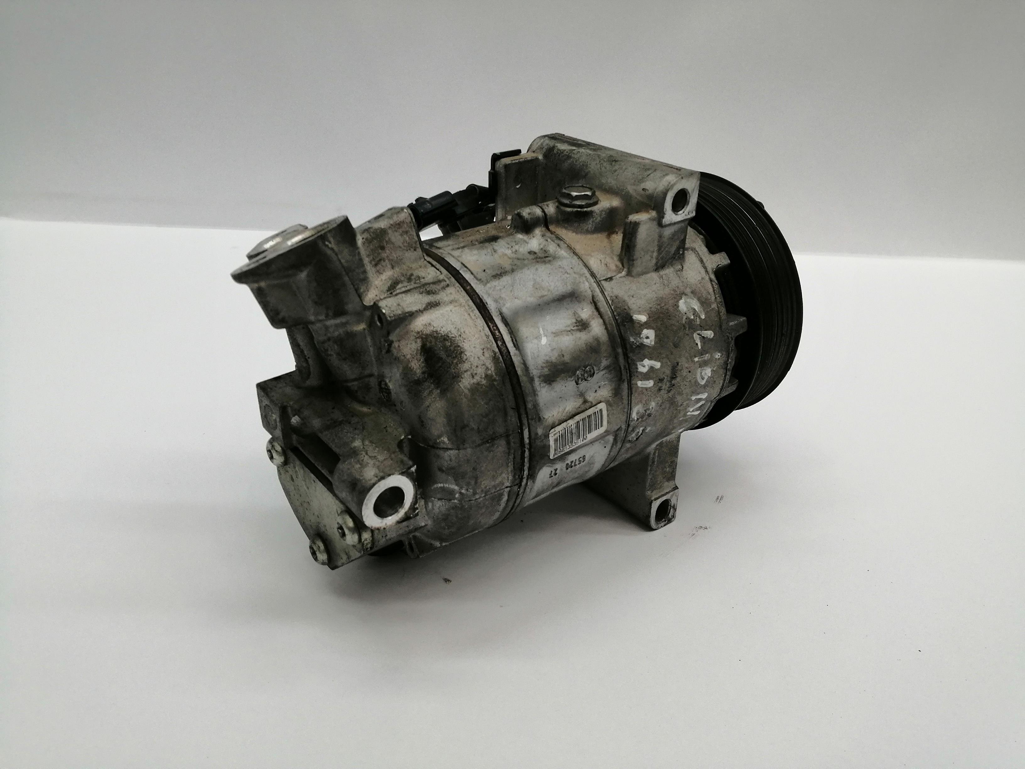 RENAULT Captur 1 generation (2013-2019) Air Condition Pump 926000734R 23901267