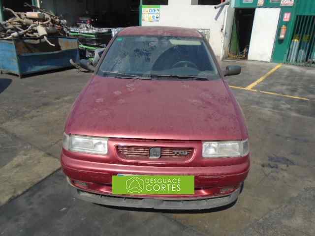 SEAT Toledo 1 generation (1991-1999) Labās aizmugurējās durvis 1L0833052C 18441946