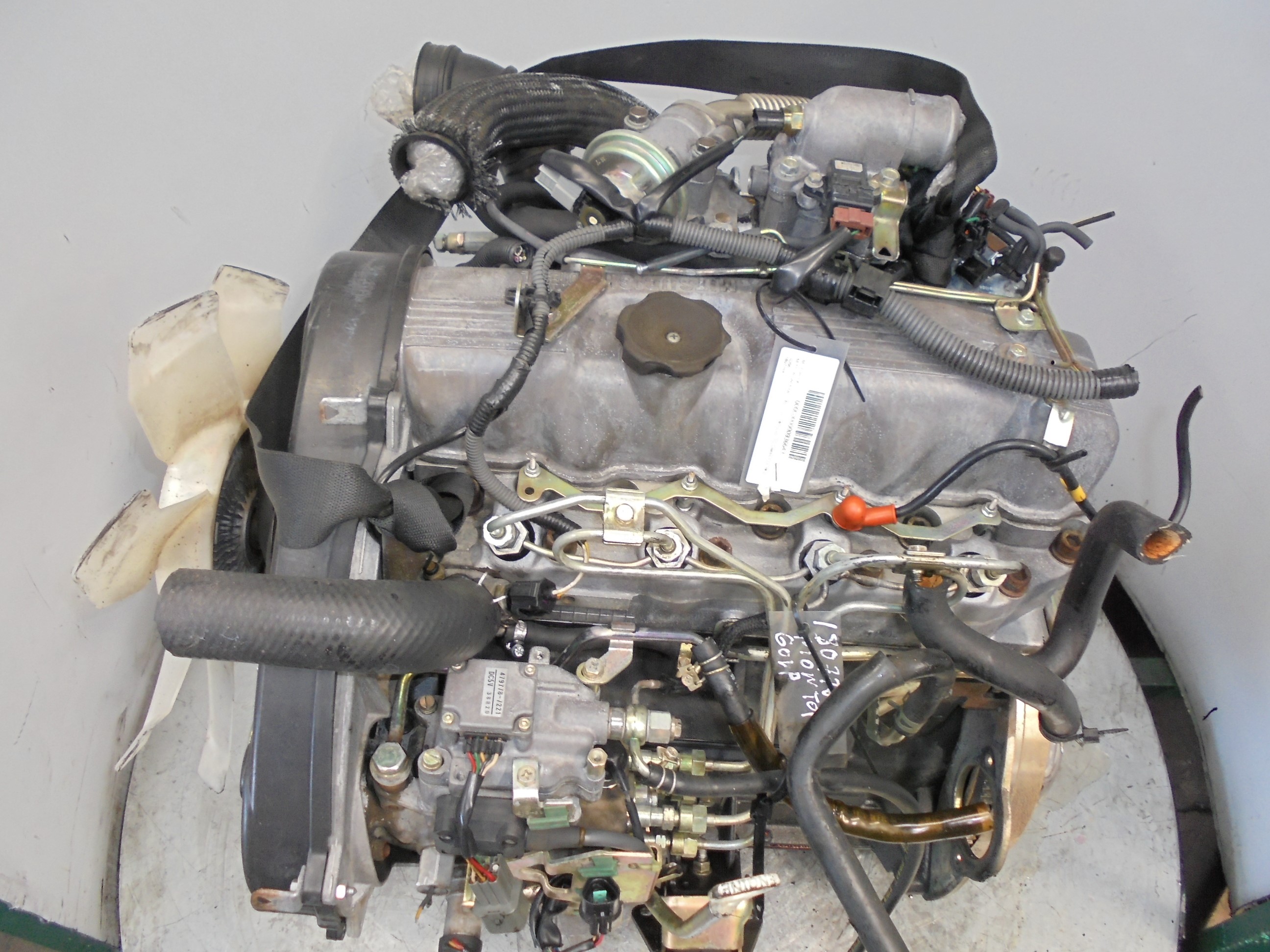MITSUBISHI Pajero Sport 1 generation (1996-2008) Двигатель 4D56 23876949