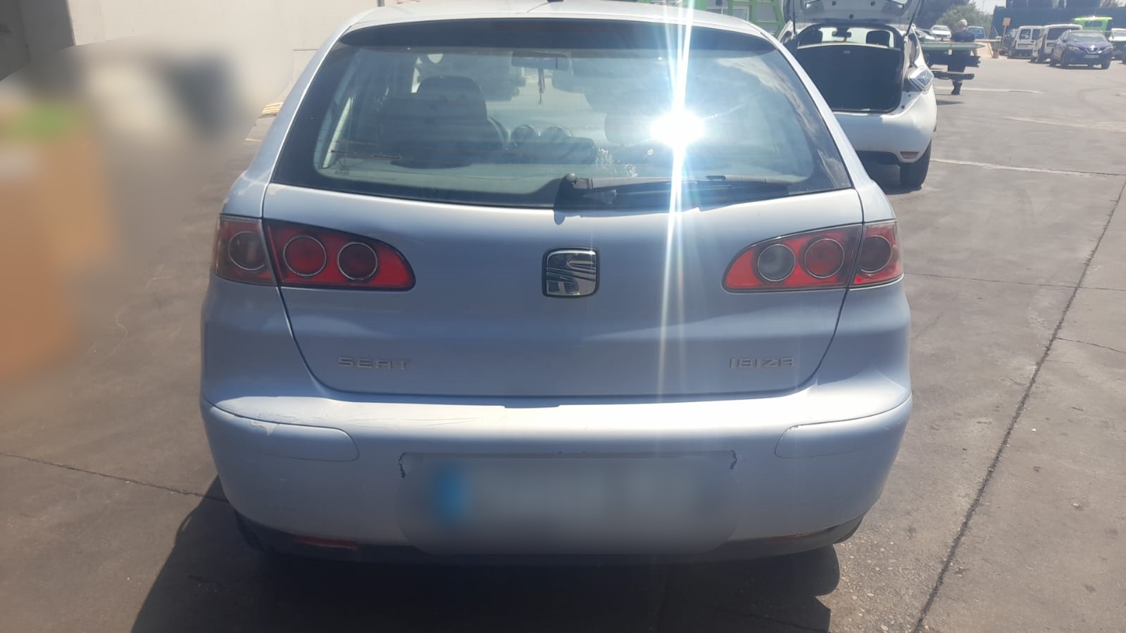 SEAT Ibiza 3 generation (2002-2008) Priekinė kairė stebulė 6Q0407255AC 25690974