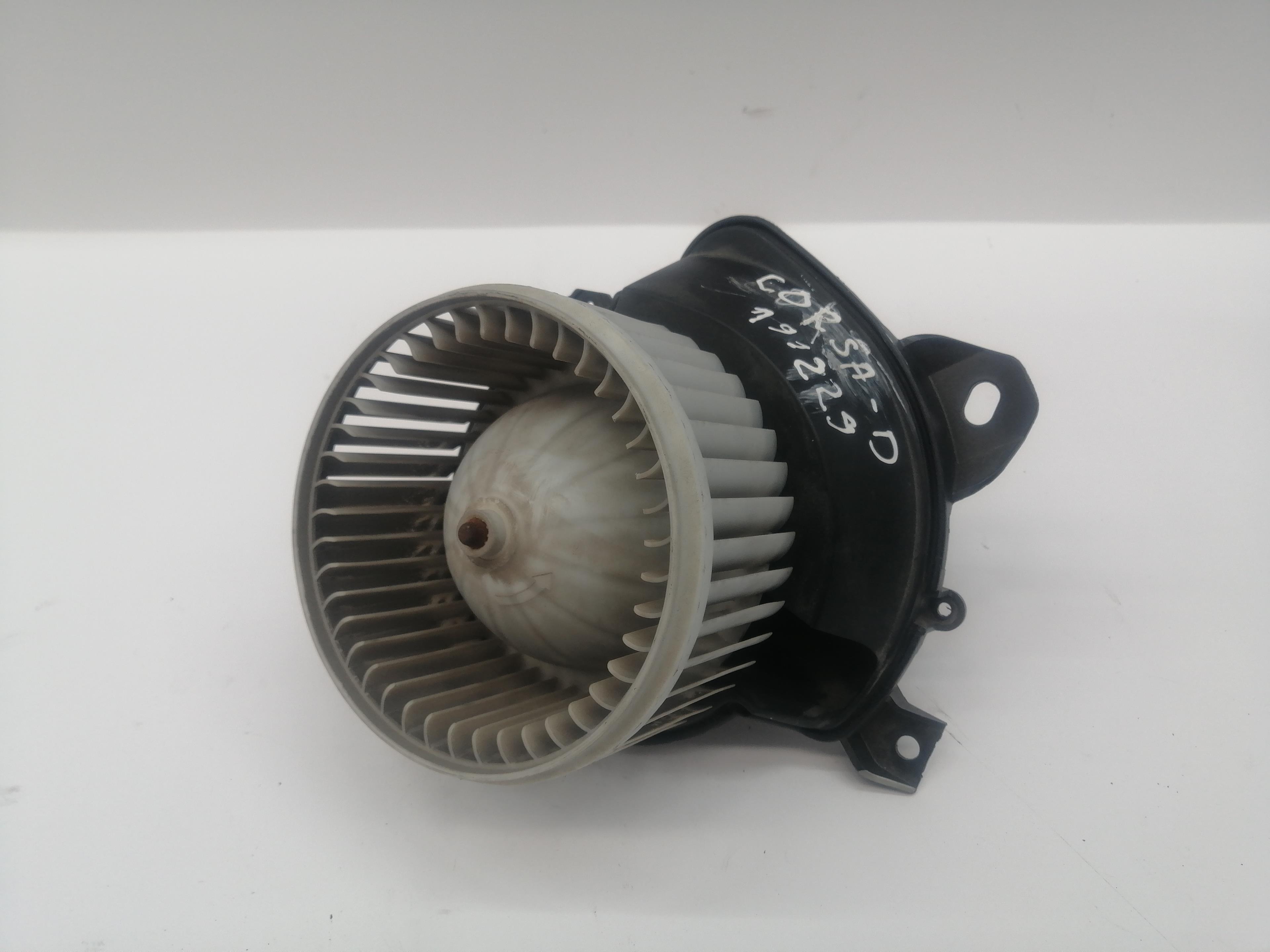 OPEL Corsa D (2006-2020) Fűtésventilátor 13335075 26579503