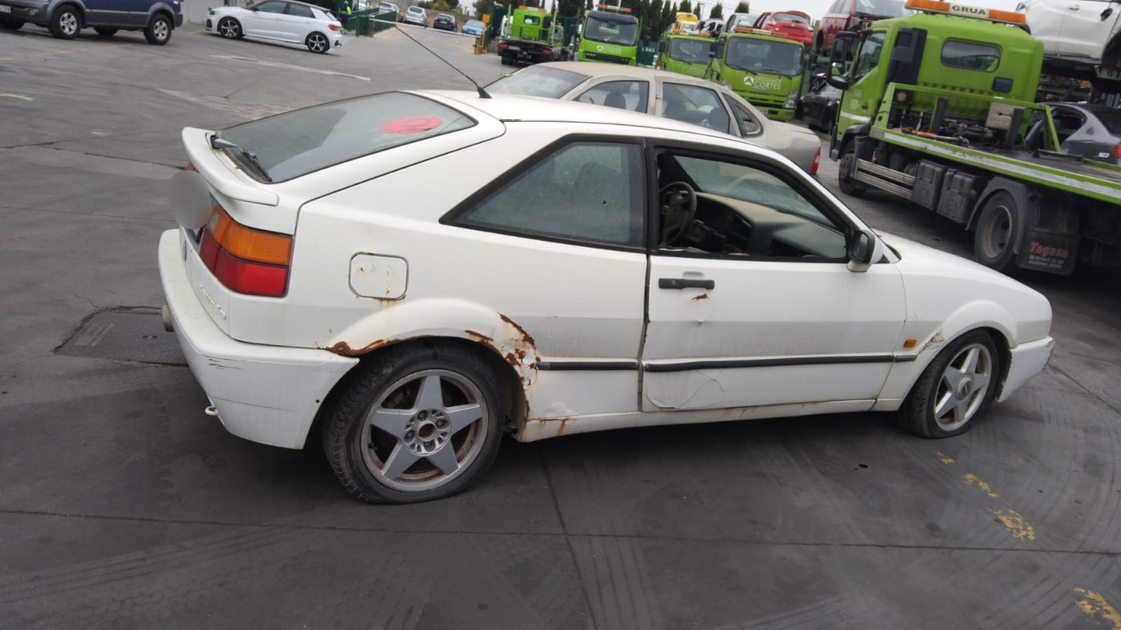 VOLKSWAGEN Corrado 1 generation (1988-1995) Zadní nárazník 535807301GRU 18611386