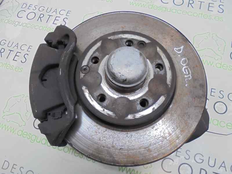 MERCEDES-BENZ C-Class W203/S203/CL203 (2000-2008) Front Right Wheel Hub A2093320101 18398865