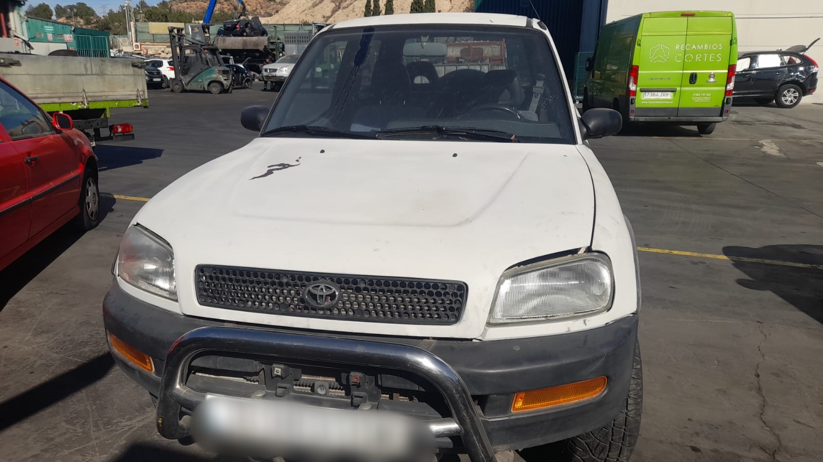 TOYOTA RAV4 1 generation (XA10) (1994-2000) Vasen takavalo 8156042020 23563001