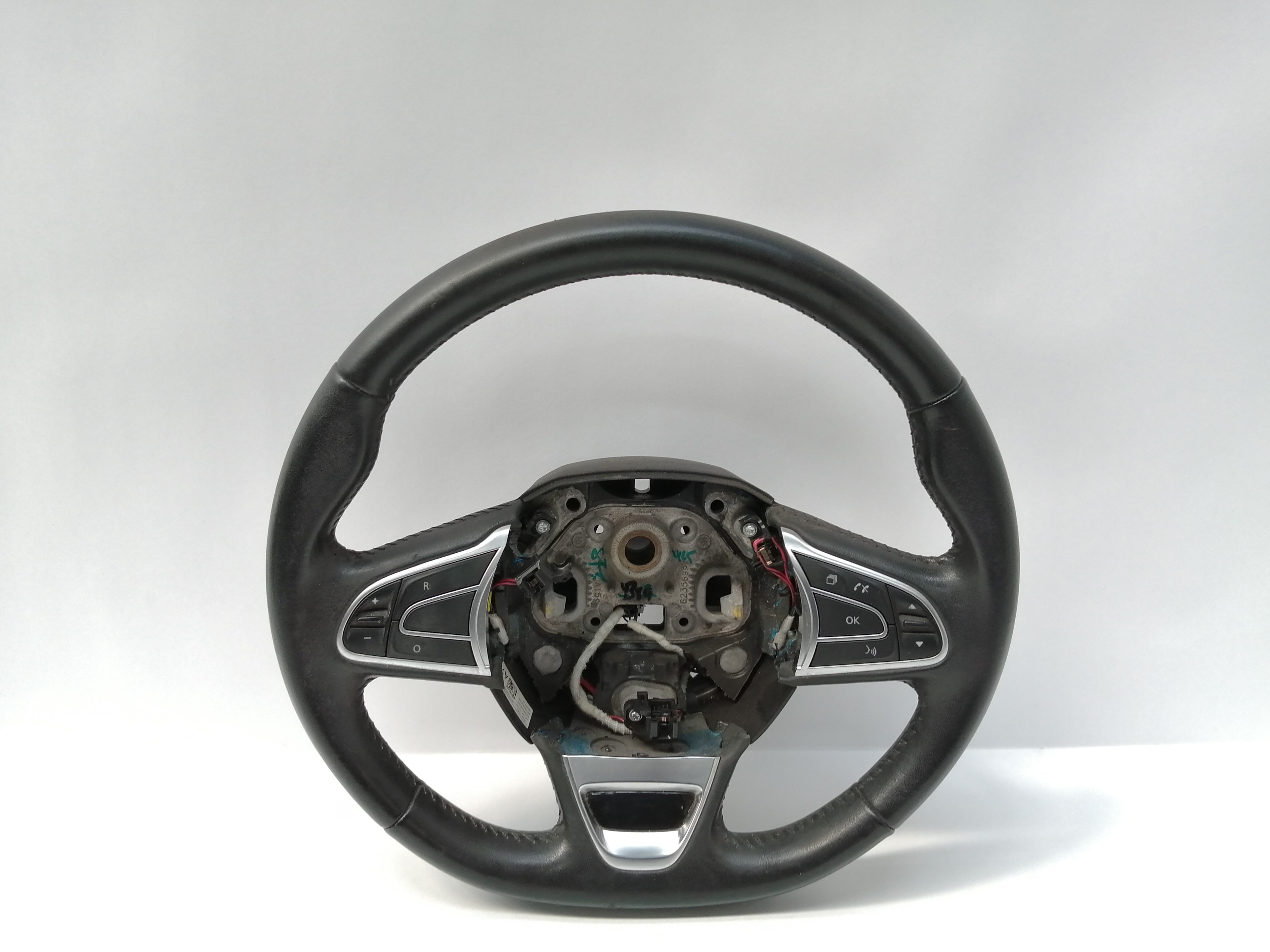 RENAULT Megane 3 generation (2008-2020) Steering Wheel 484005825R, 628660900E 23718051