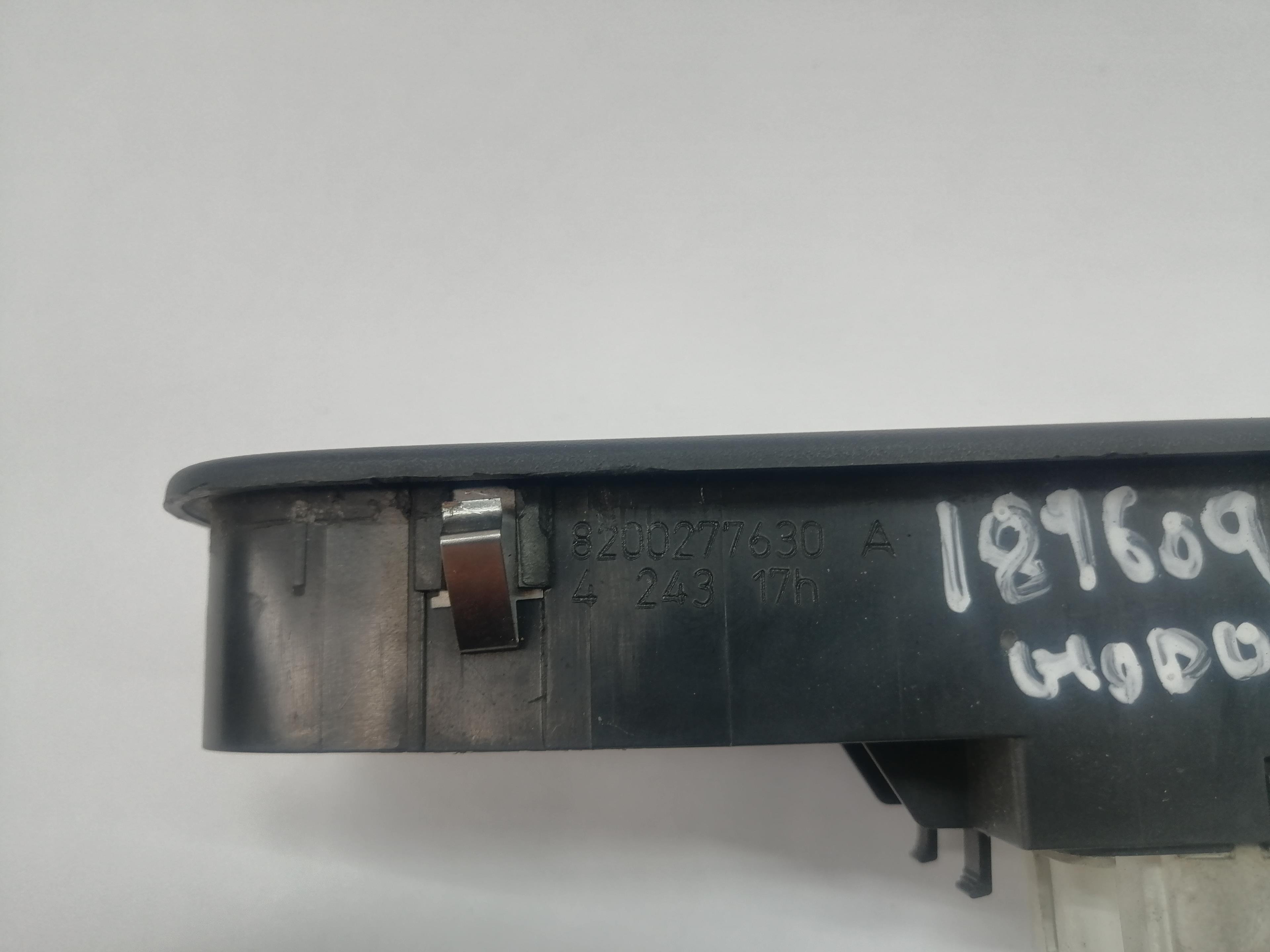 RENAULT Modus 1 generation (2004-2012) Front Left Door Window Switch 25583607