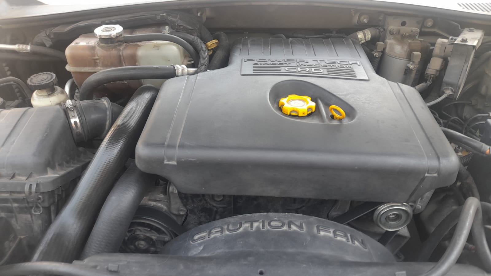 JEEP Cherokee 3 generation (KJ)  (2005-2007) Vasen etulokasuoja 55177101 26587755