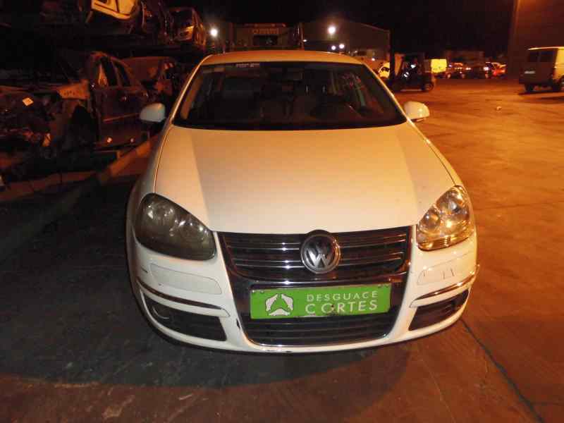 VOLKSWAGEN Jetta 5 generation (2005-2011) Aizmugurējo kreiso durvju logu pacēlājs 1K5839401B 18368520