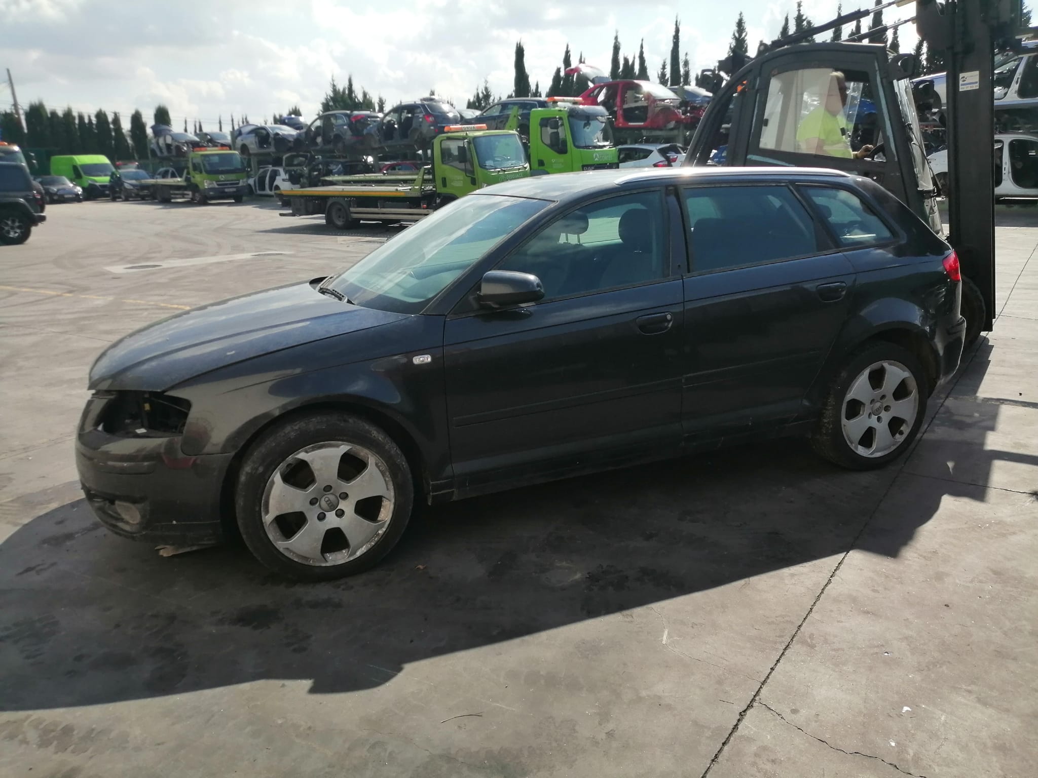 AUDI A2 8Z (1999-2005) Autre partie 8P4959802B, 0130822263 21448615