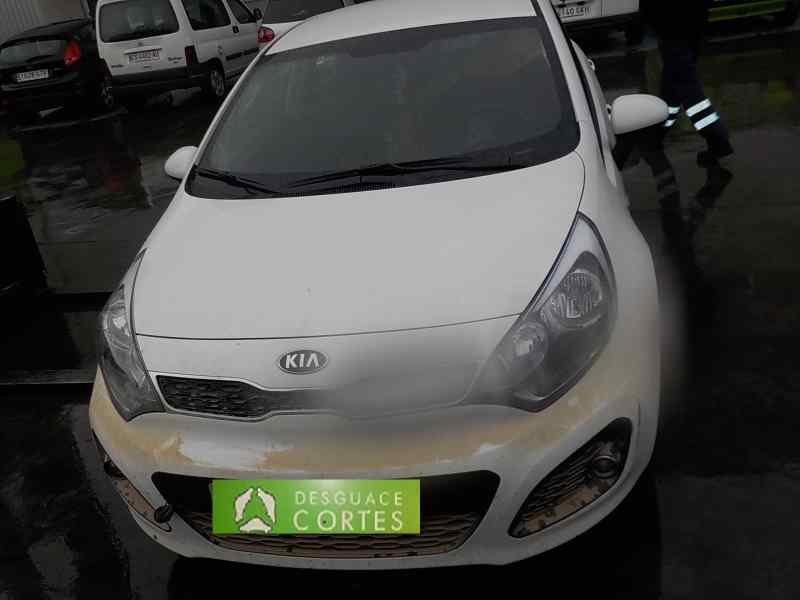 KIA Rio 3 generation (2011-2017) Стеклоподъемник передней левой двери 824011W020 18341543