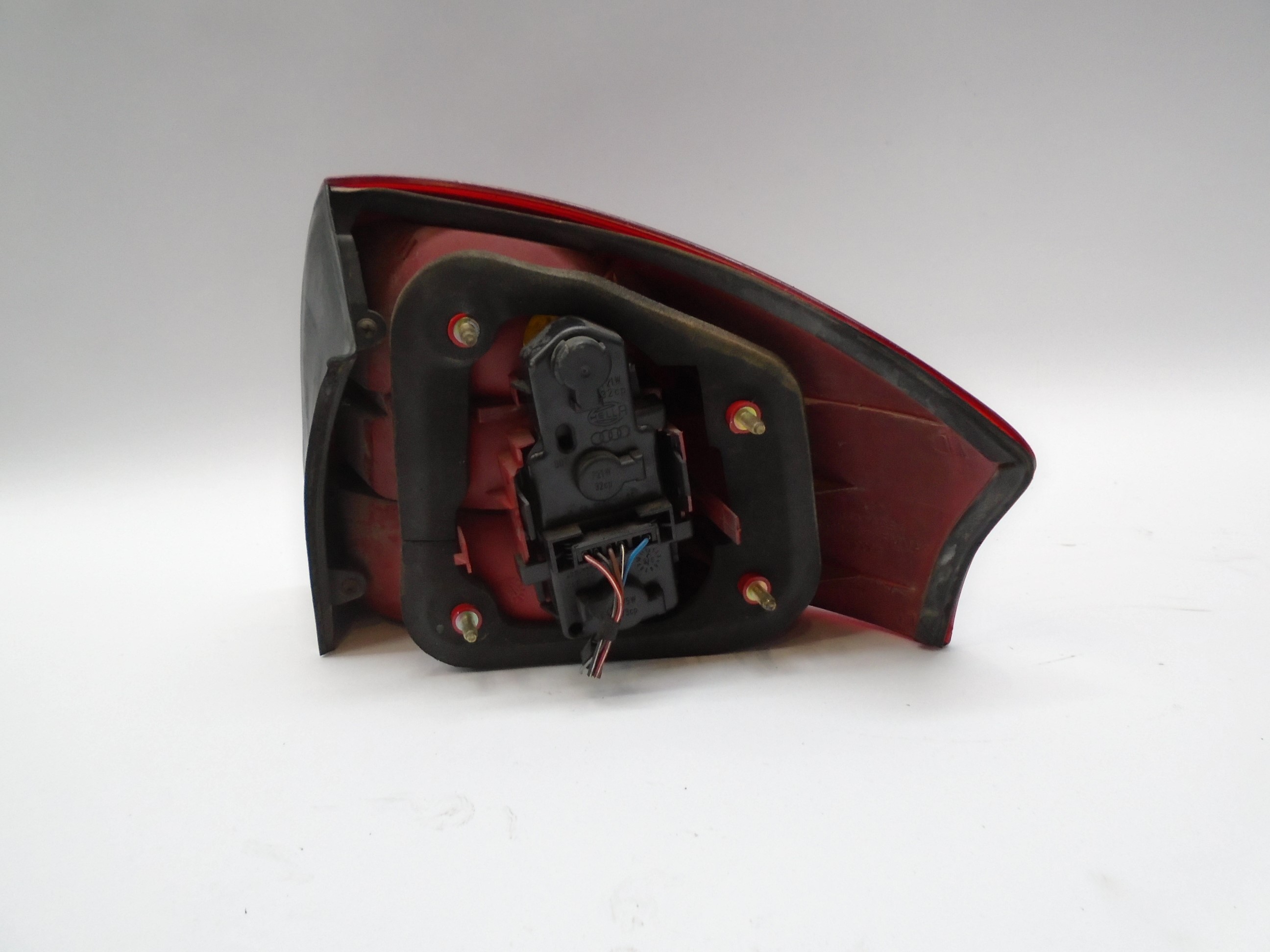 AUDI A3 8L (1996-2003) Rear Left Taillight 4B5945095 18529700