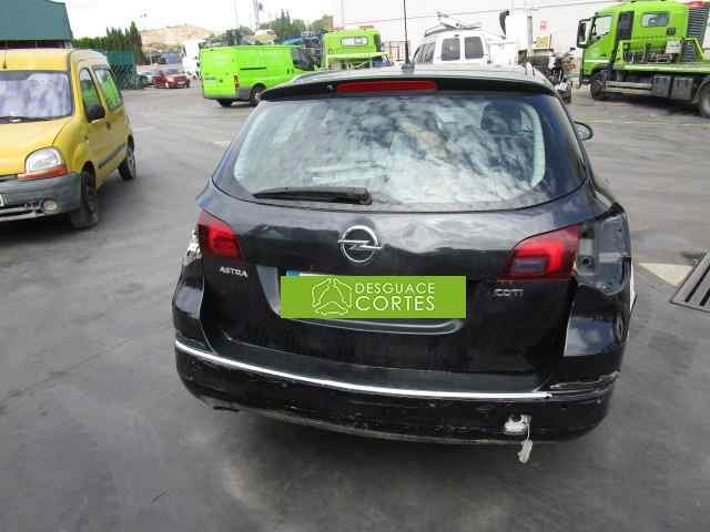 OPEL Astra J (2009-2020) Jobb első alsó keresztlengőkar 13401130 18475249