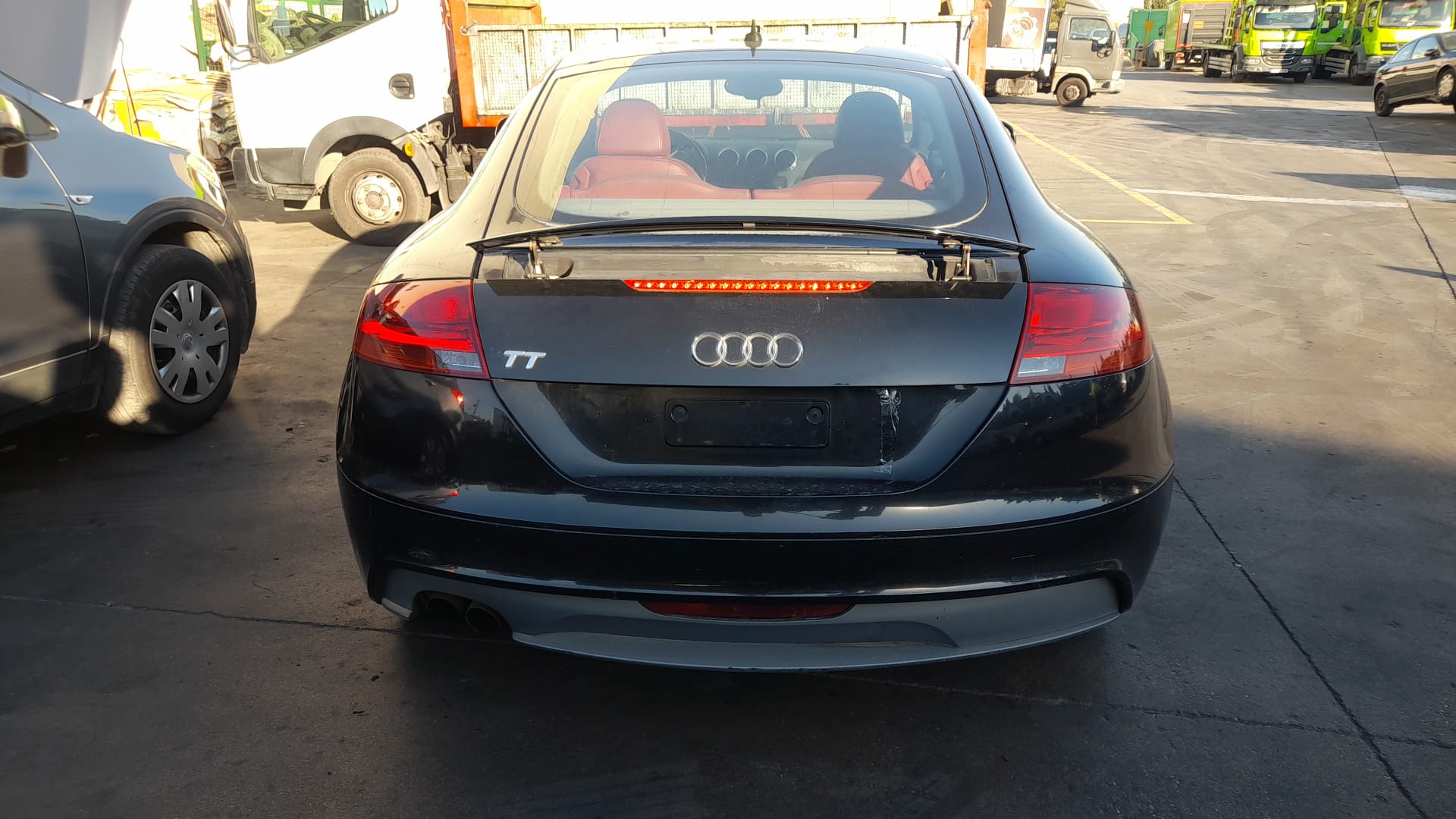 AUDI TT 8J (2006-2014) Coffre arrière 8J8827023A 23834222