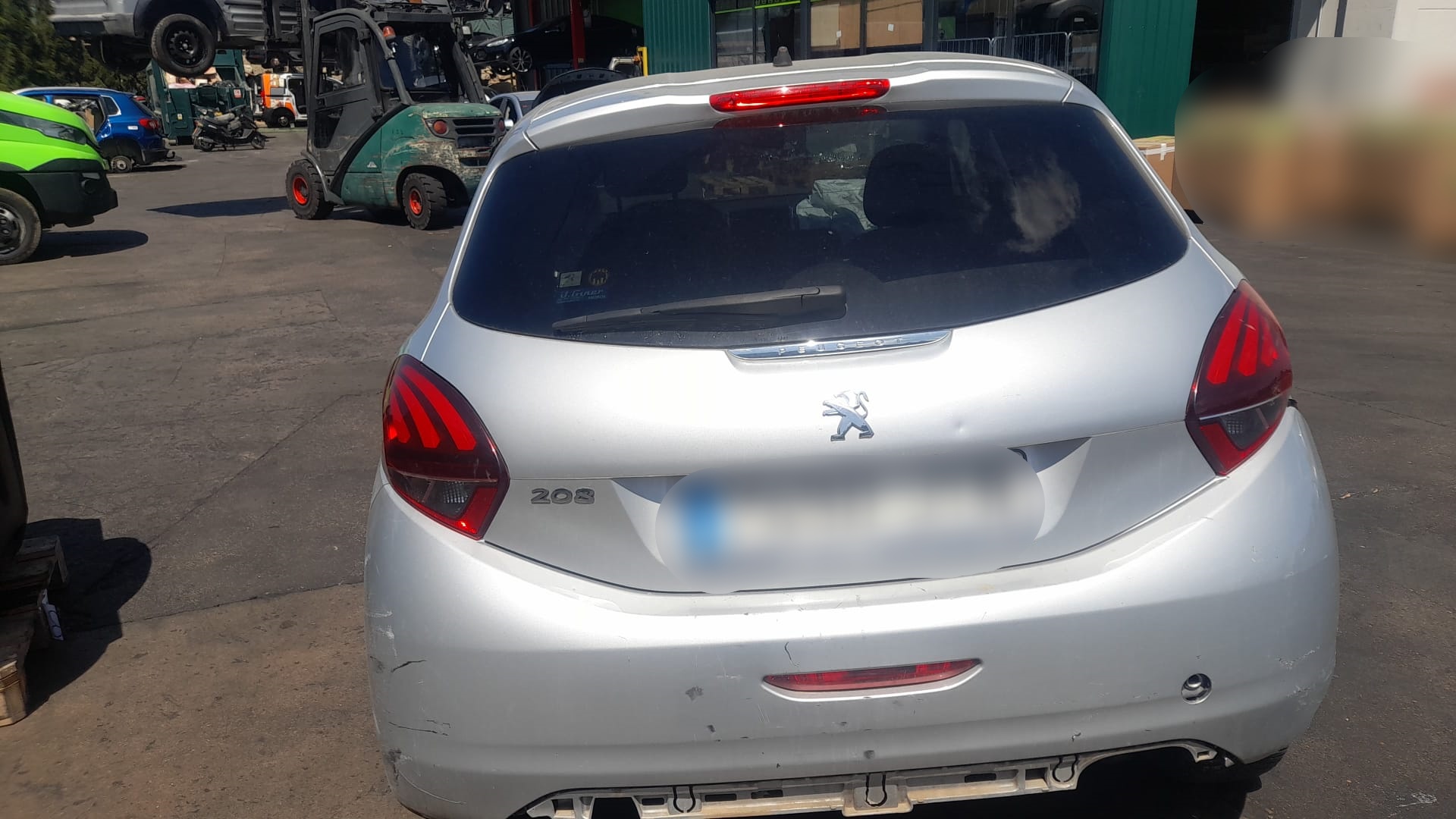 PEUGEOT 208 Peugeot 208 (2012-2015) Lève-vitre de porte avant droite 25348451