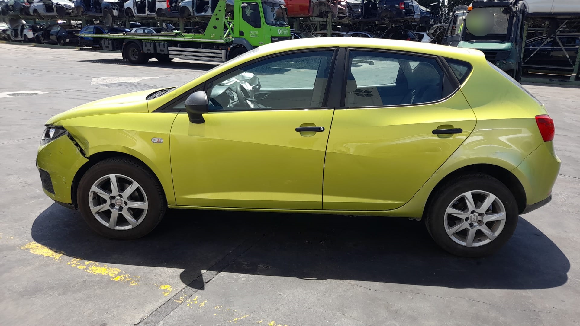 SEAT Ibiza 4 generation (2008-2017) Aizmugurējais buferis 6J4807421 18568163