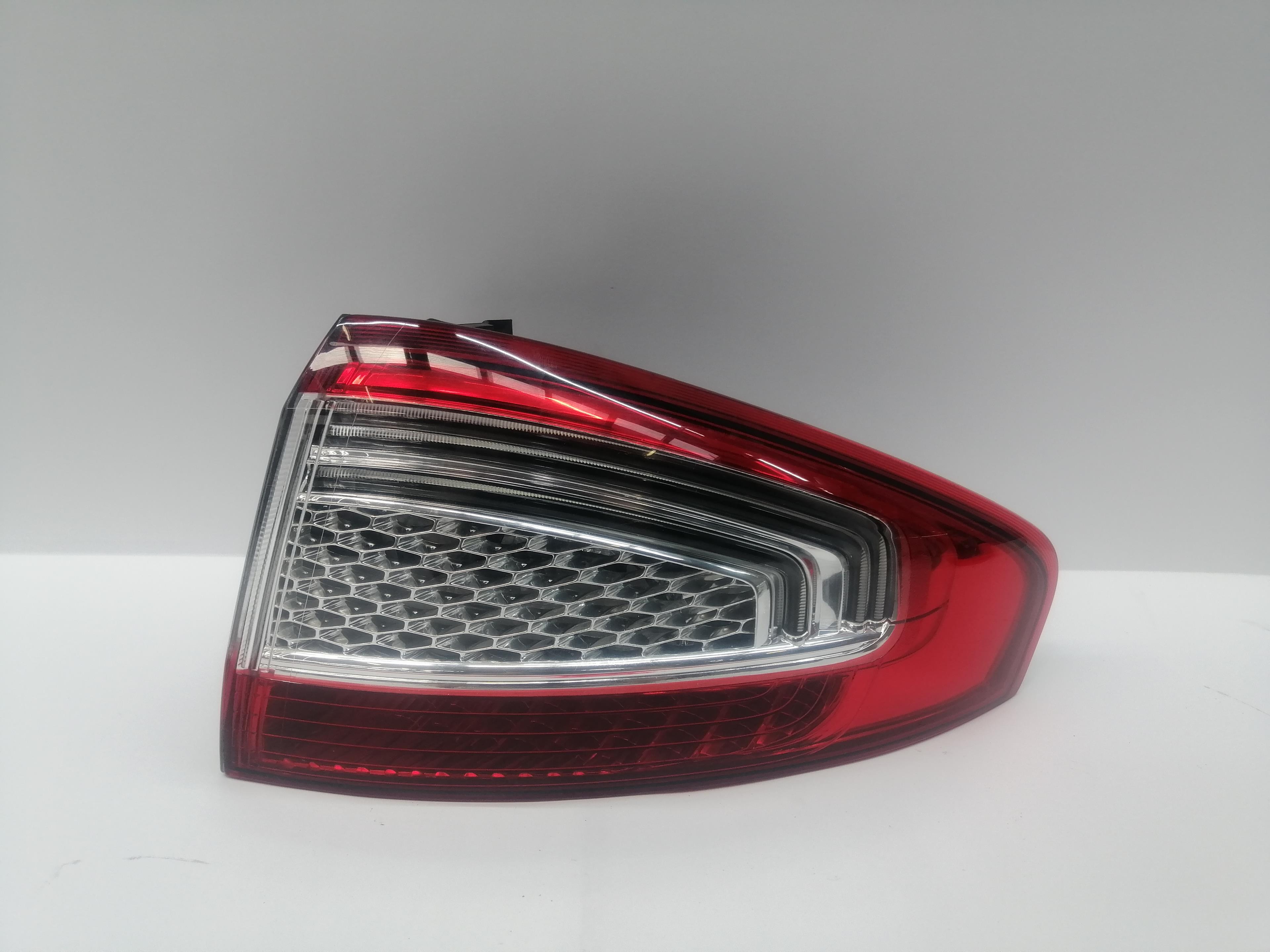 FORD Mondeo 4 generation (2007-2015) Rear Right Taillight Lamp 1767491 25705779