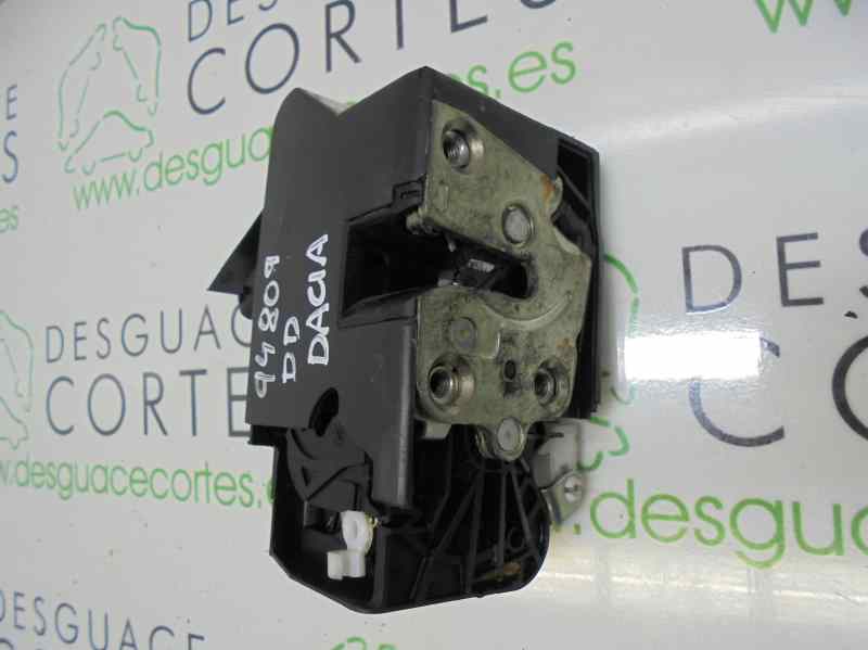 DACIA Sandero 2 generation (2013-2020) Заключване на предна дясна врата 805026816R 25089524