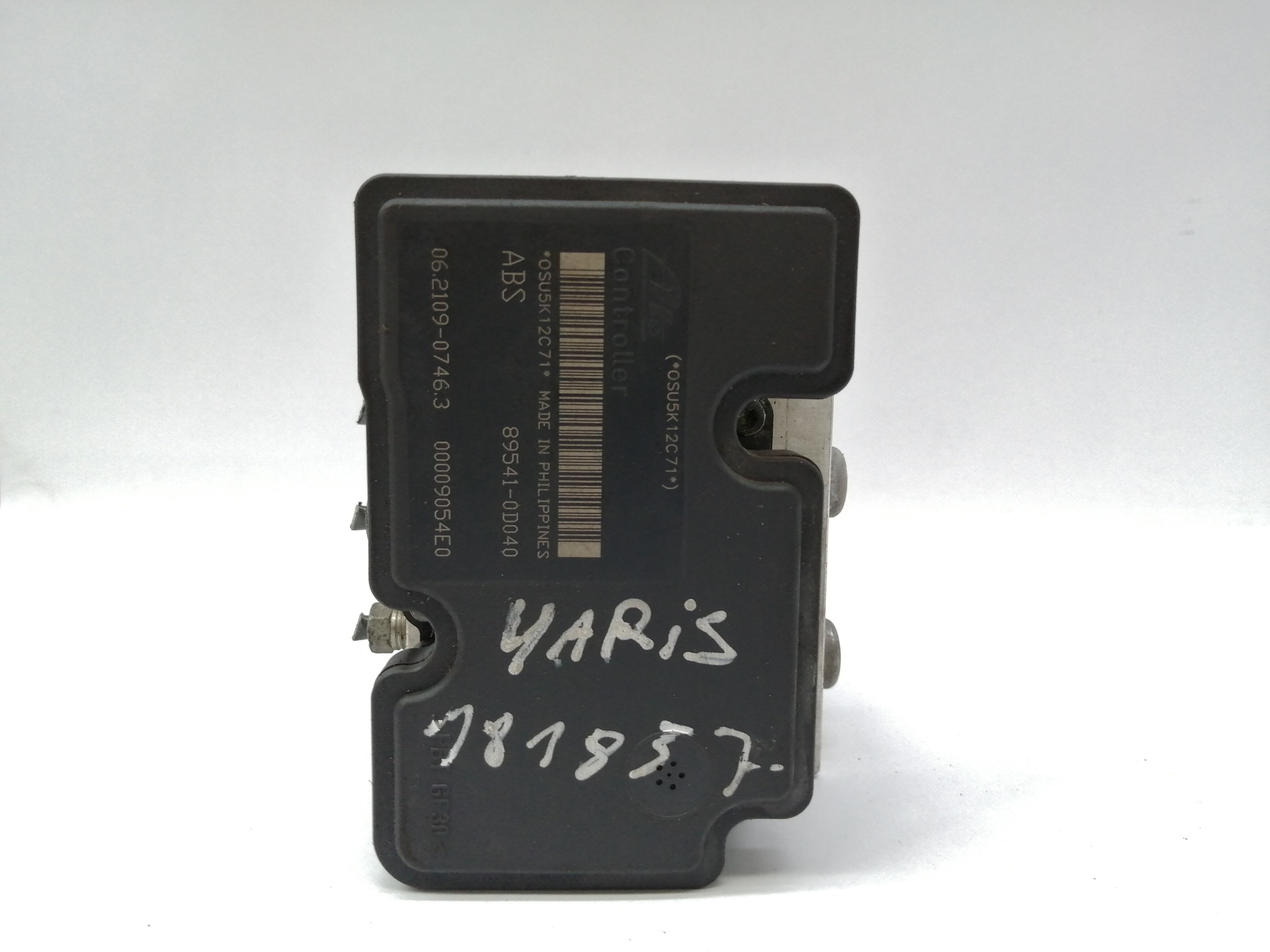 TOYOTA Yaris 2 generation (2005-2012) ABS pump 895410D040, 445100D030 21659266