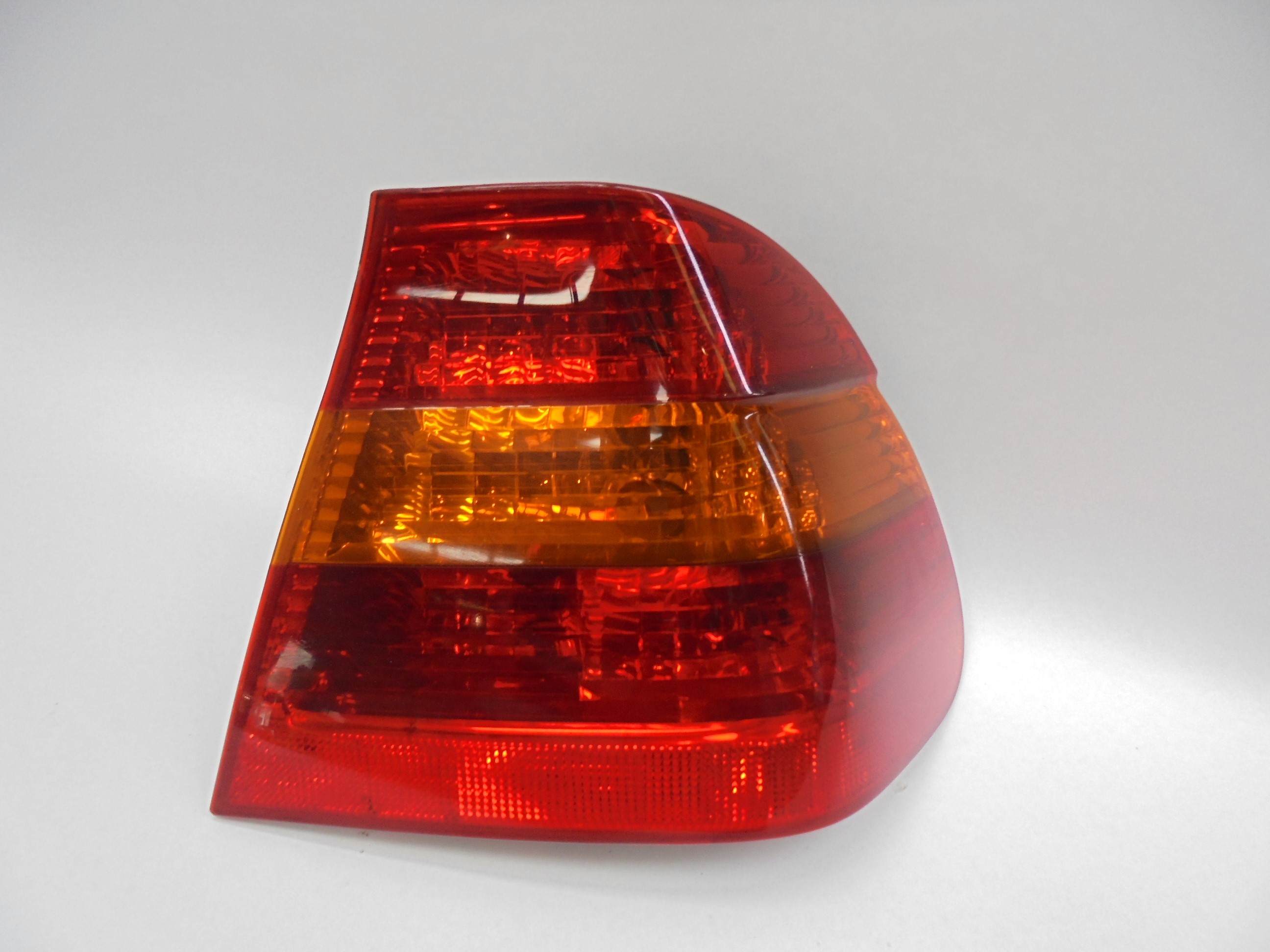BMW 3 Series E46 (1997-2006) Rear Right Taillight Lamp 63218364922 25204704
