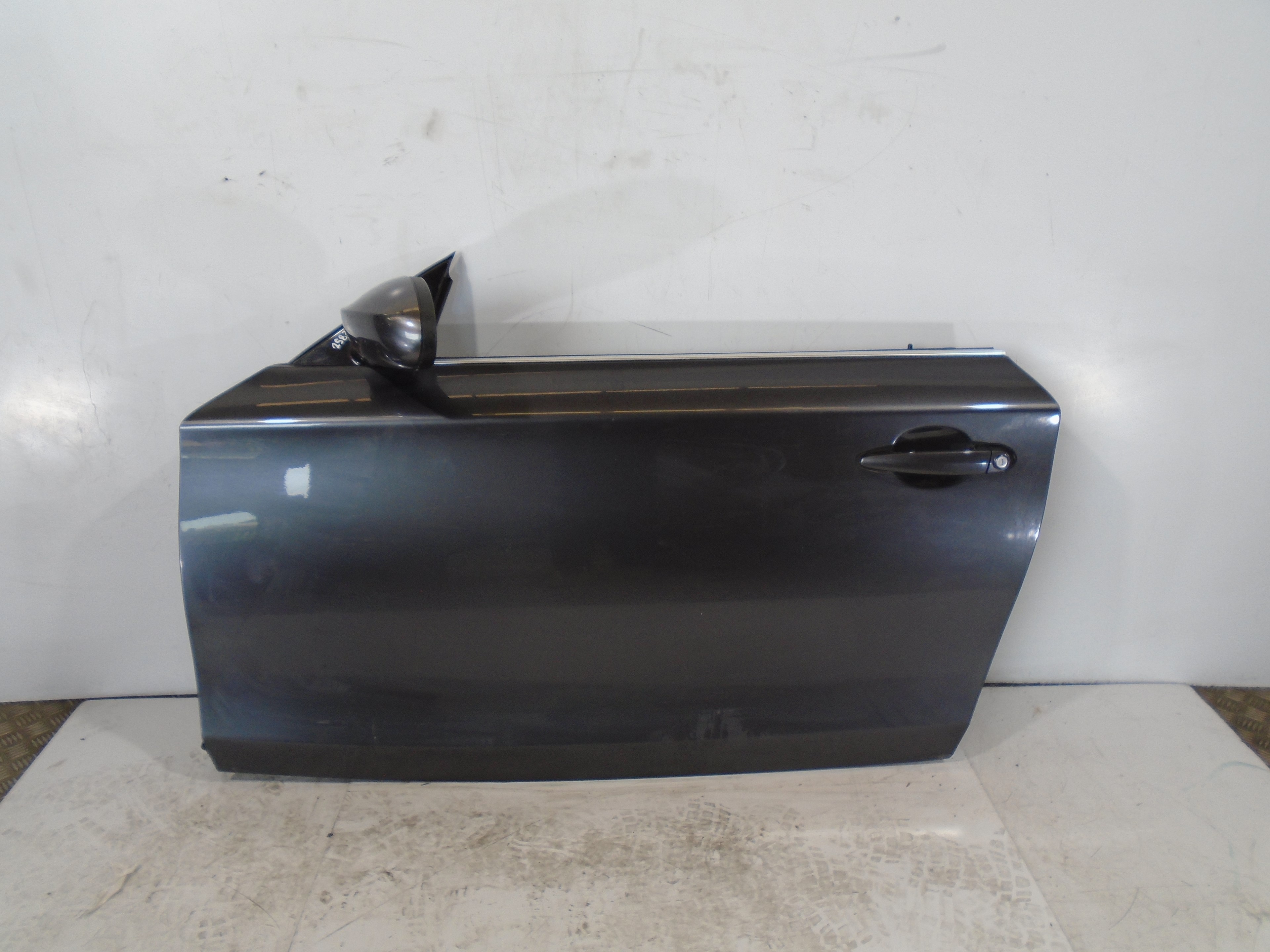 BMW 1 Series E81/E82/E87/E88 (2004-2013) Front Left Door 41515A2A377 18632232