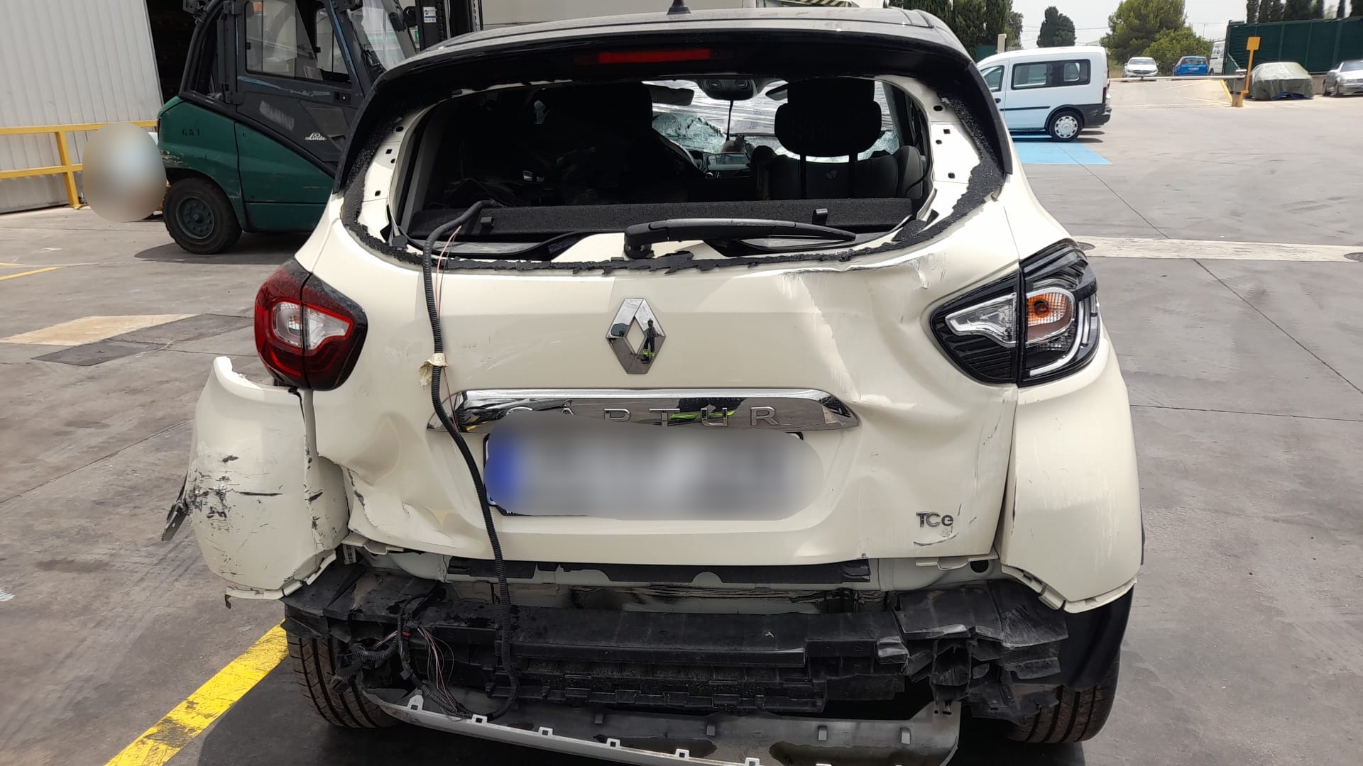 RENAULT Captur 1 generation (2013-2019) Стеклоподъемник задней правой двери 827009380R 24018732