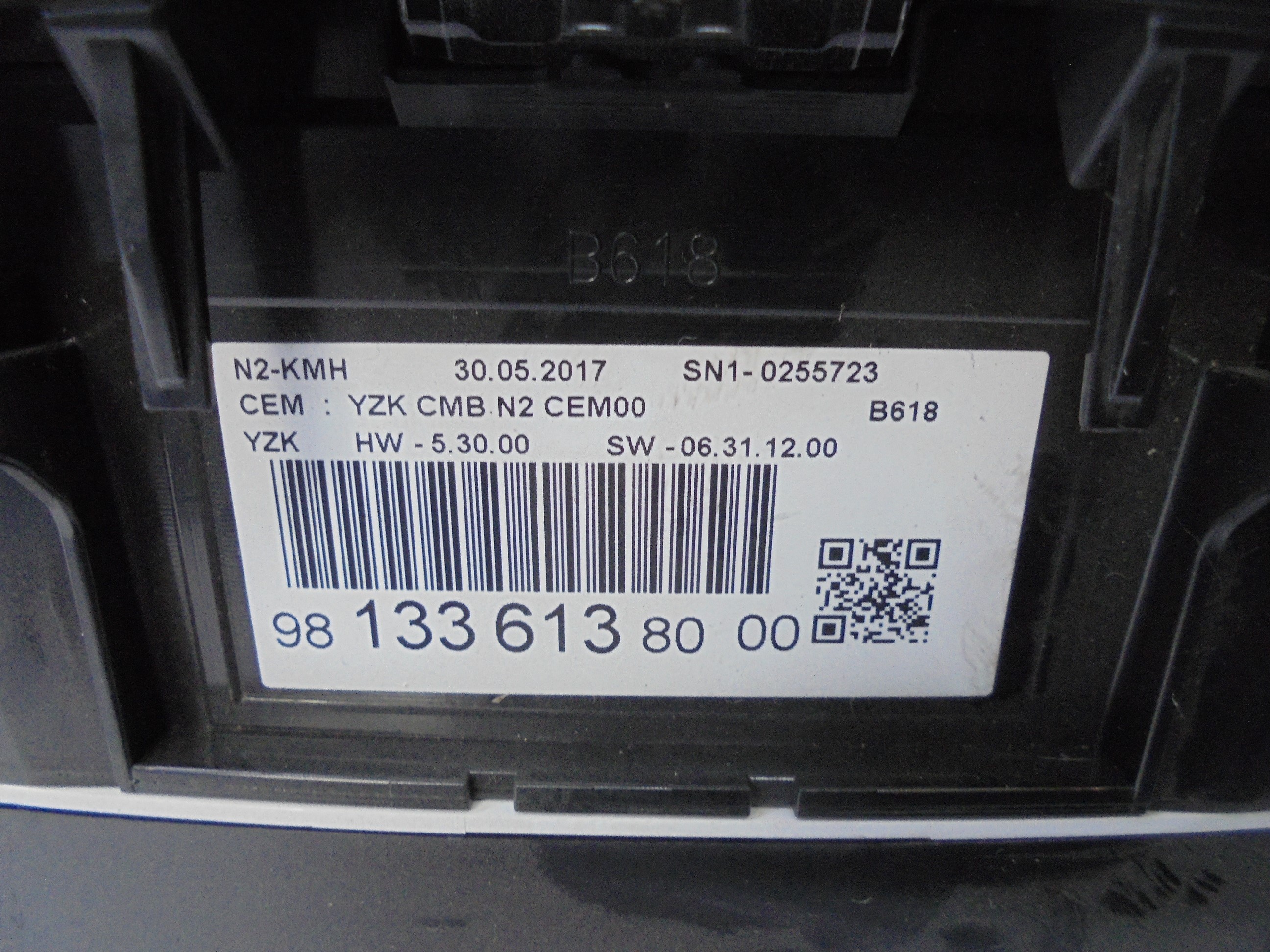 CITROËN C3 2 generation (2009-2016) Speedometer 9813361380 18521570