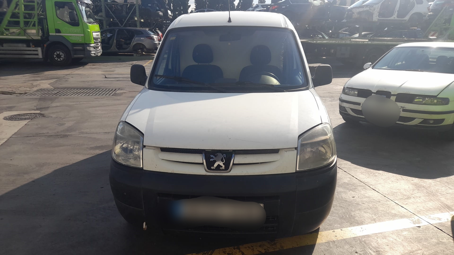 PEUGEOT Partner 1 generation (1996-2012) Передняя правая дверь 9004W2 21226436