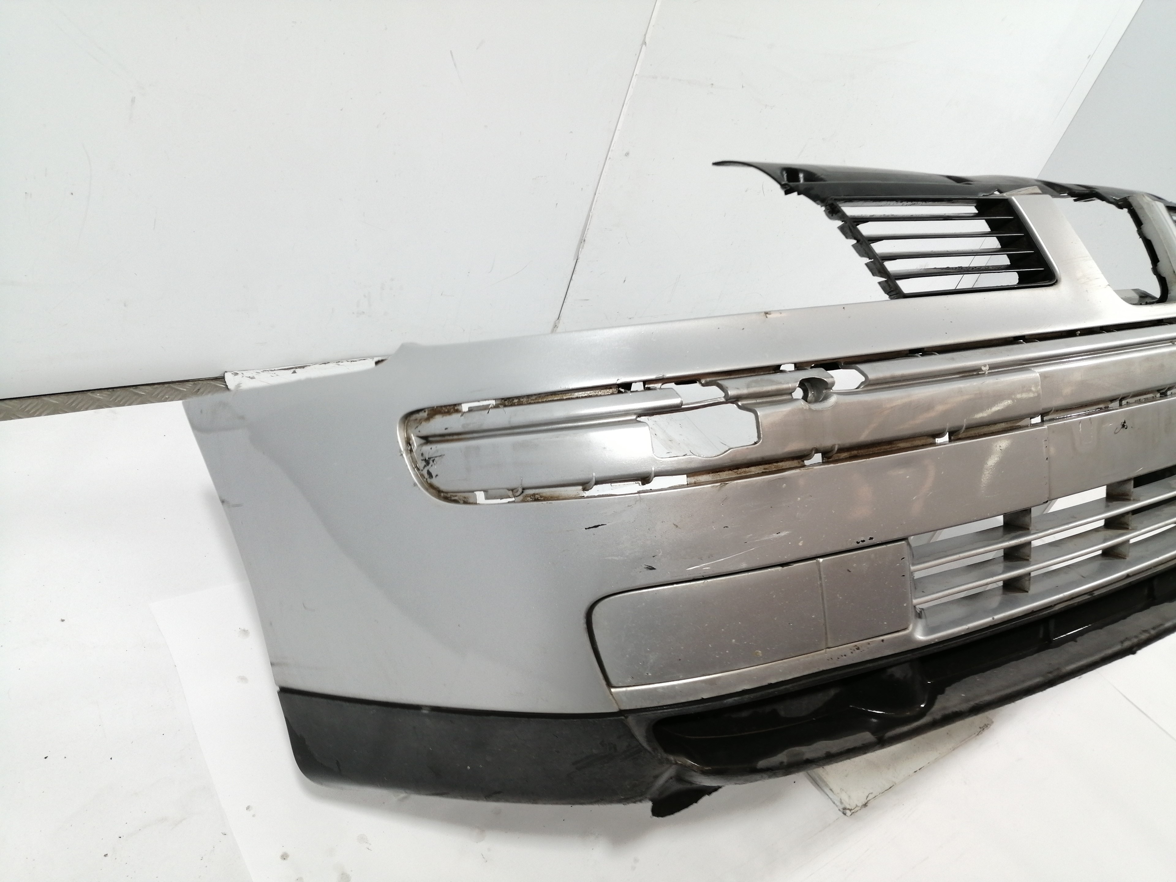 SEAT Ibiza 2 generation (1993-2002) Front Bumper 6K0807221M 18649417