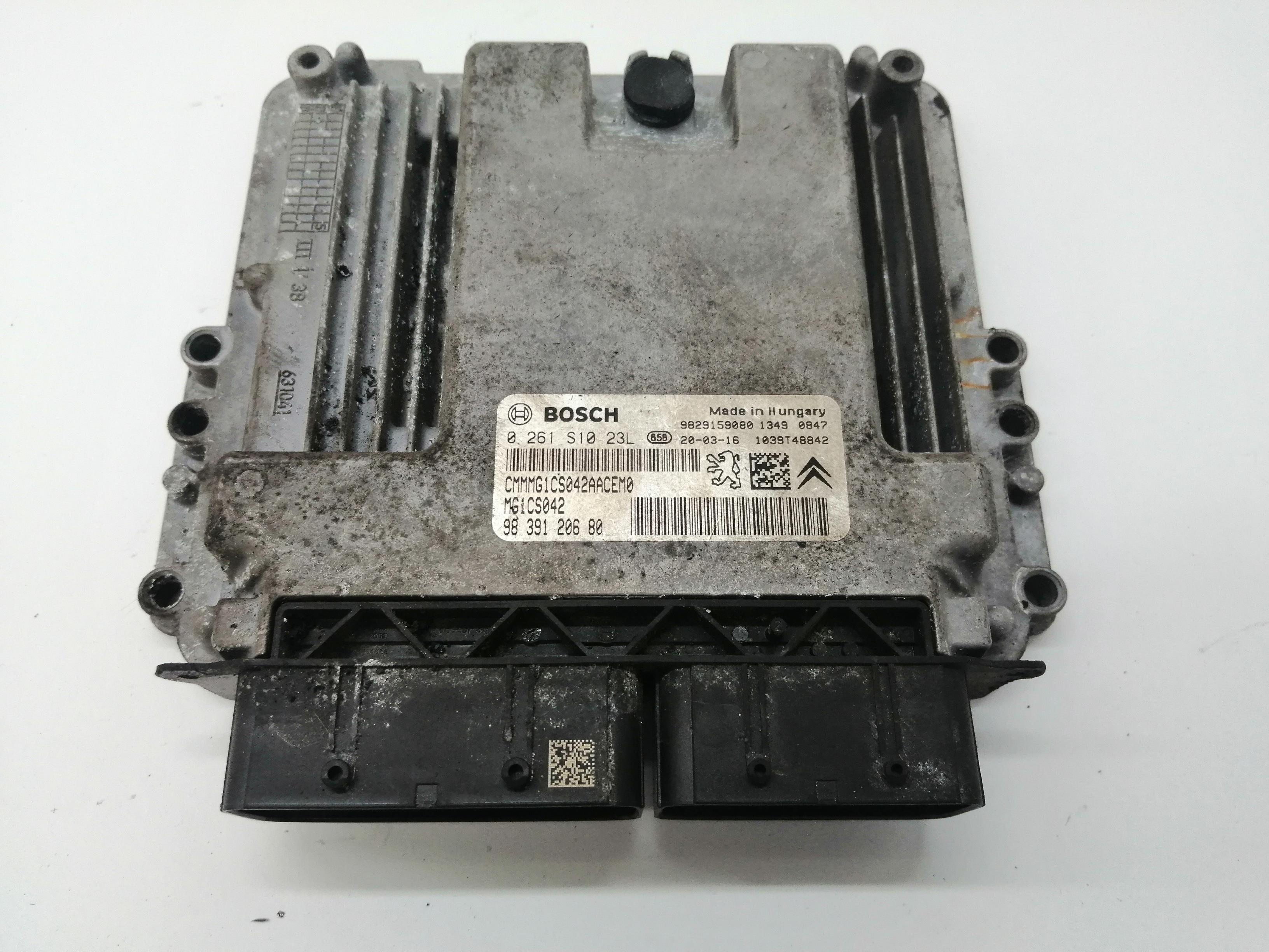 PEUGEOT 3008 1 generation (2010-2016) Engine Control Unit ECU 25179950