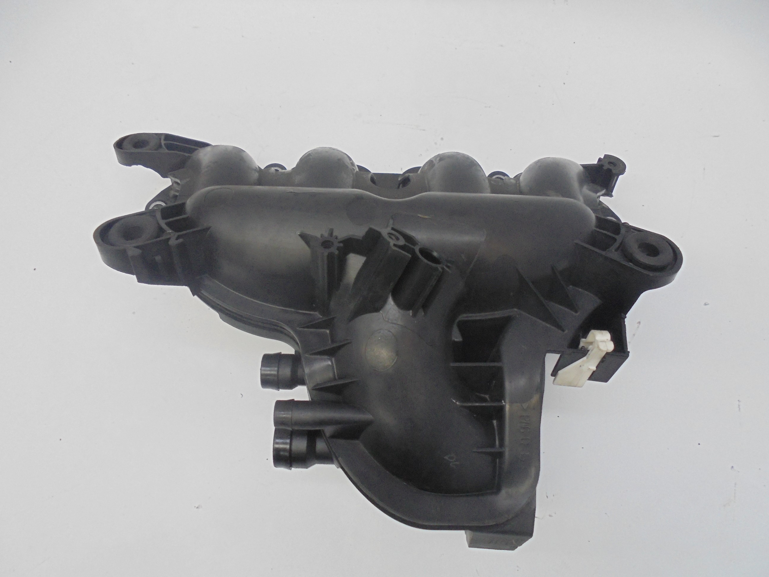 PEUGEOT 207 1 generation (2006-2009) Intake Manifold V757004180 18542704