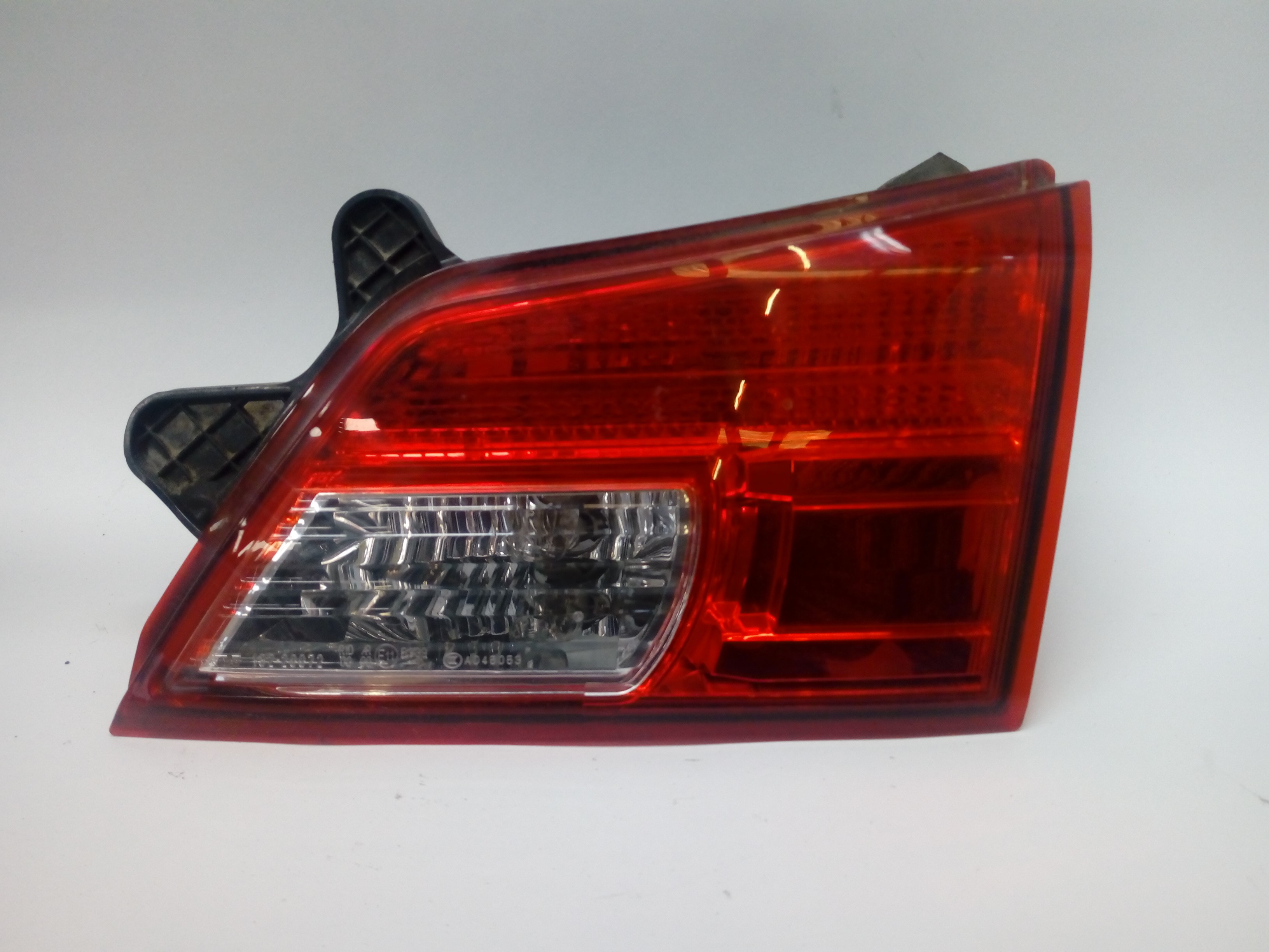 SUBARU Outback 3 generation (2003-2009) Rear Right Taillight Lamp 84912AJ250 25202125