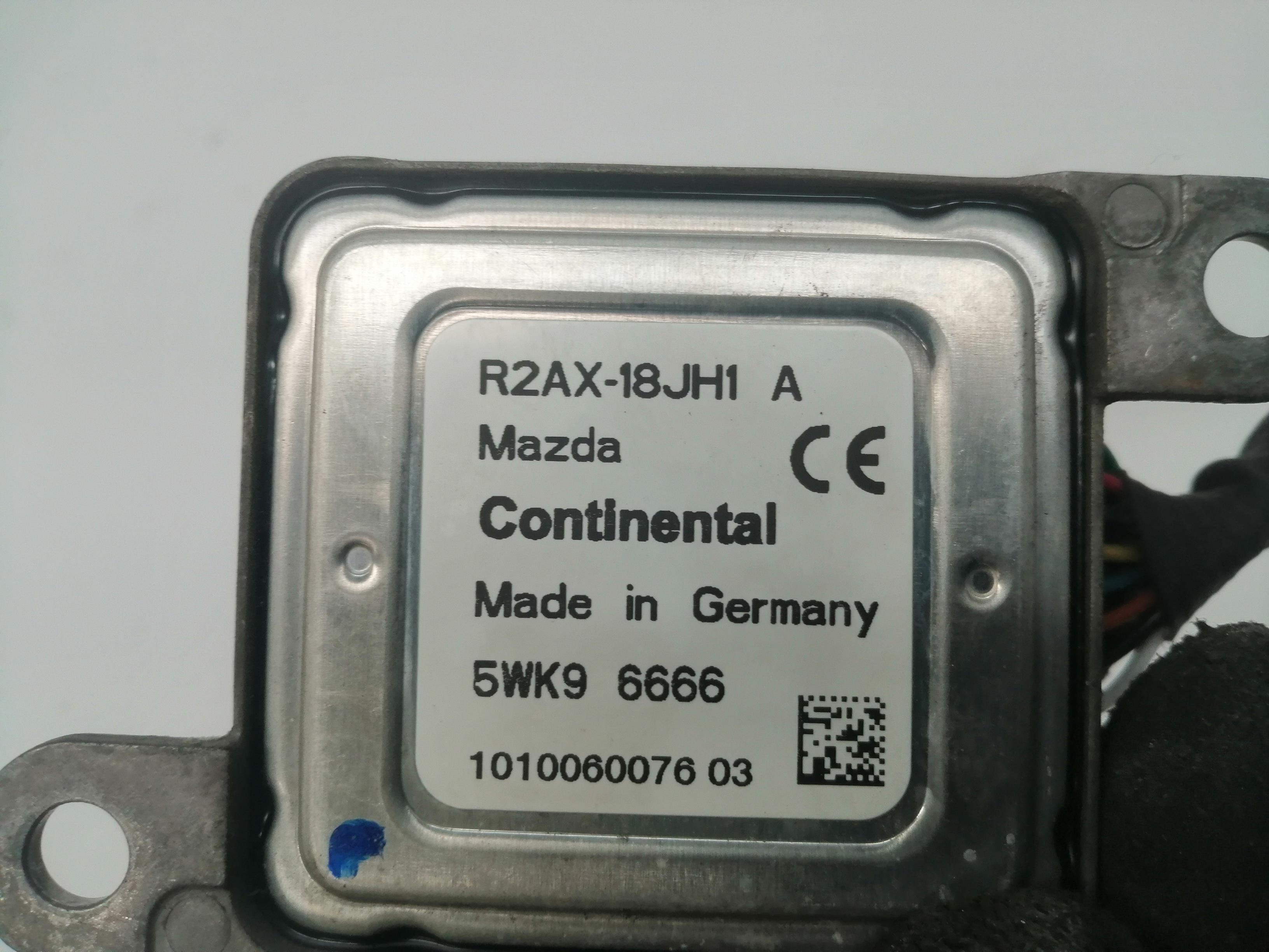 MAZDA CX-7 1 generation (2006-2012) Lambda Oxygen Sensor R2AX18JH1, R2AX18JH1A 24034411