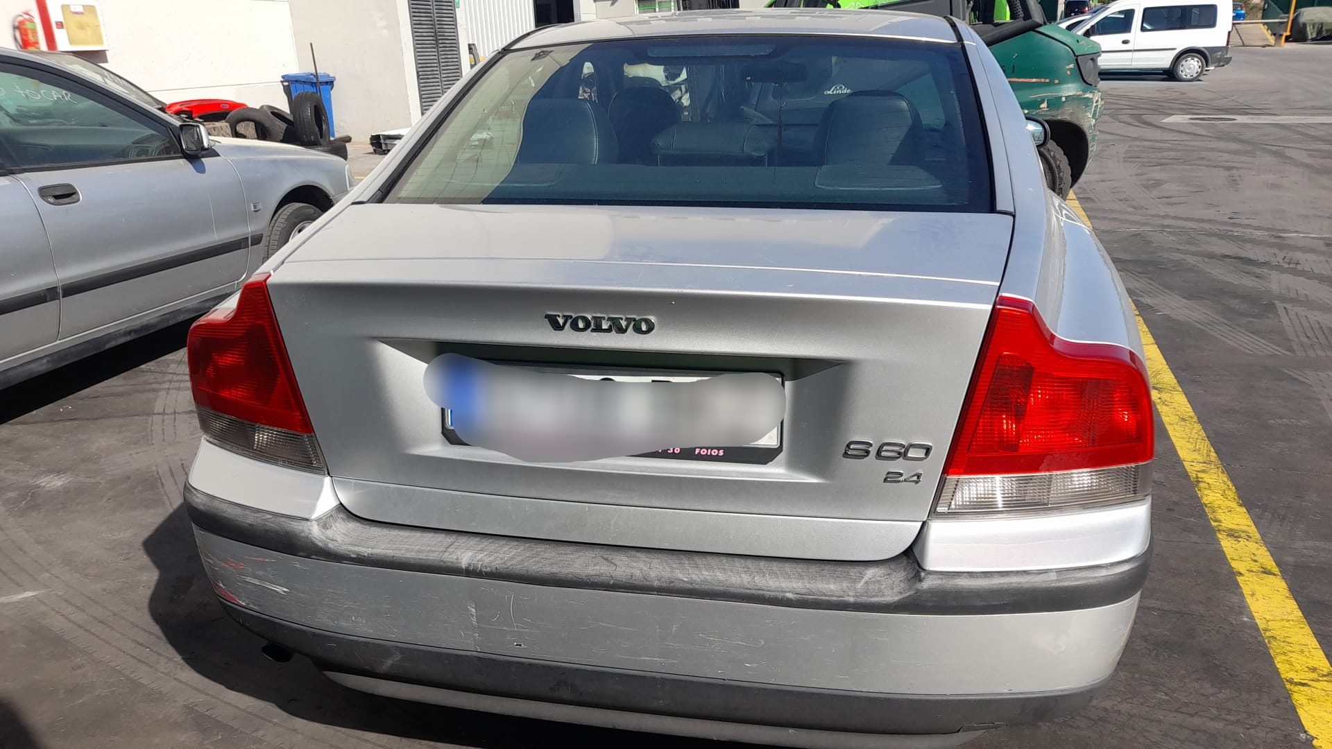 VOLVO S60 1 generation (2000-2009) Крышка багажника 30796481 18649424