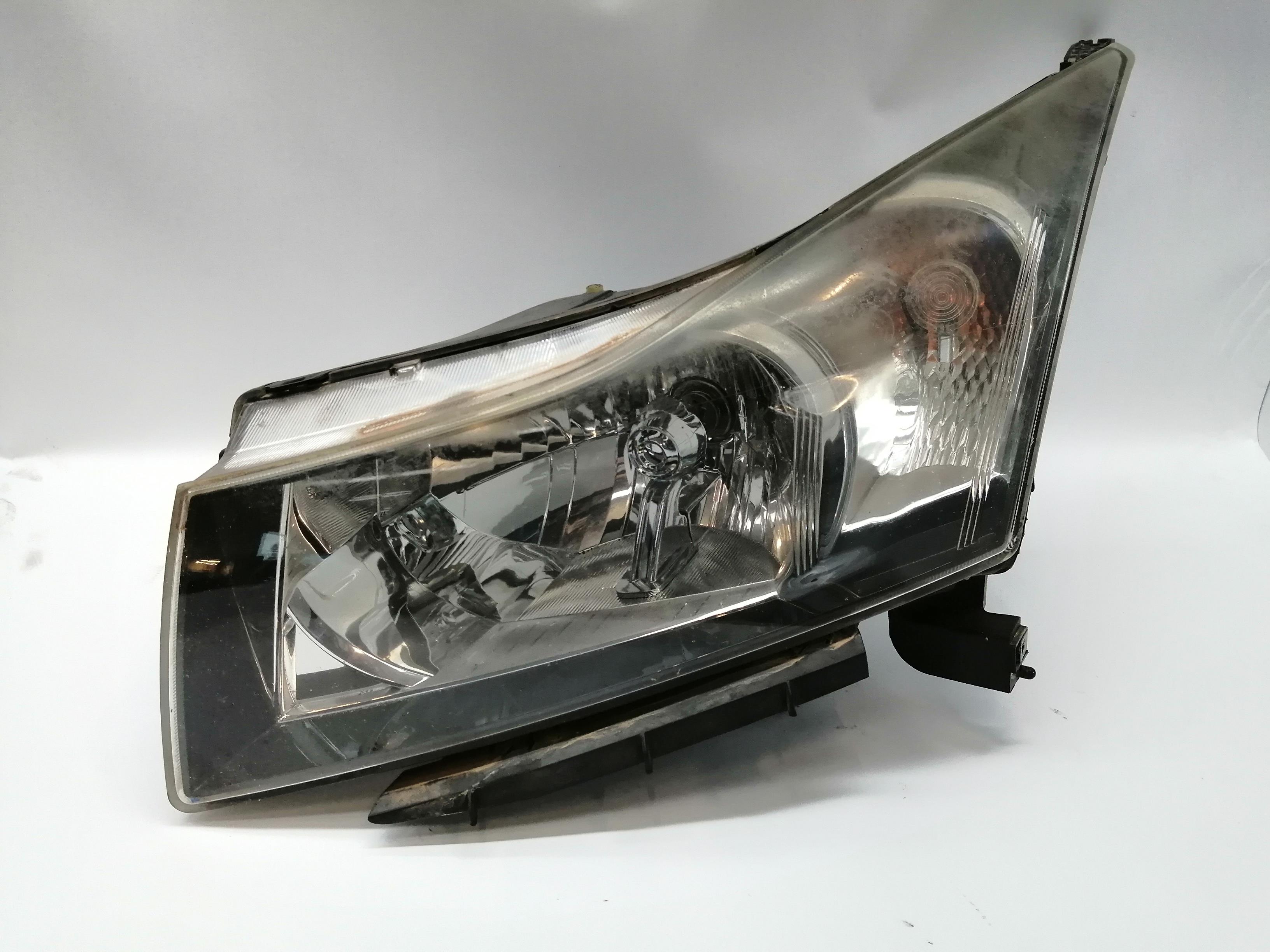 CHEVROLET Cruze 1 generation (2009-2015) Front Left Headlight 24025463