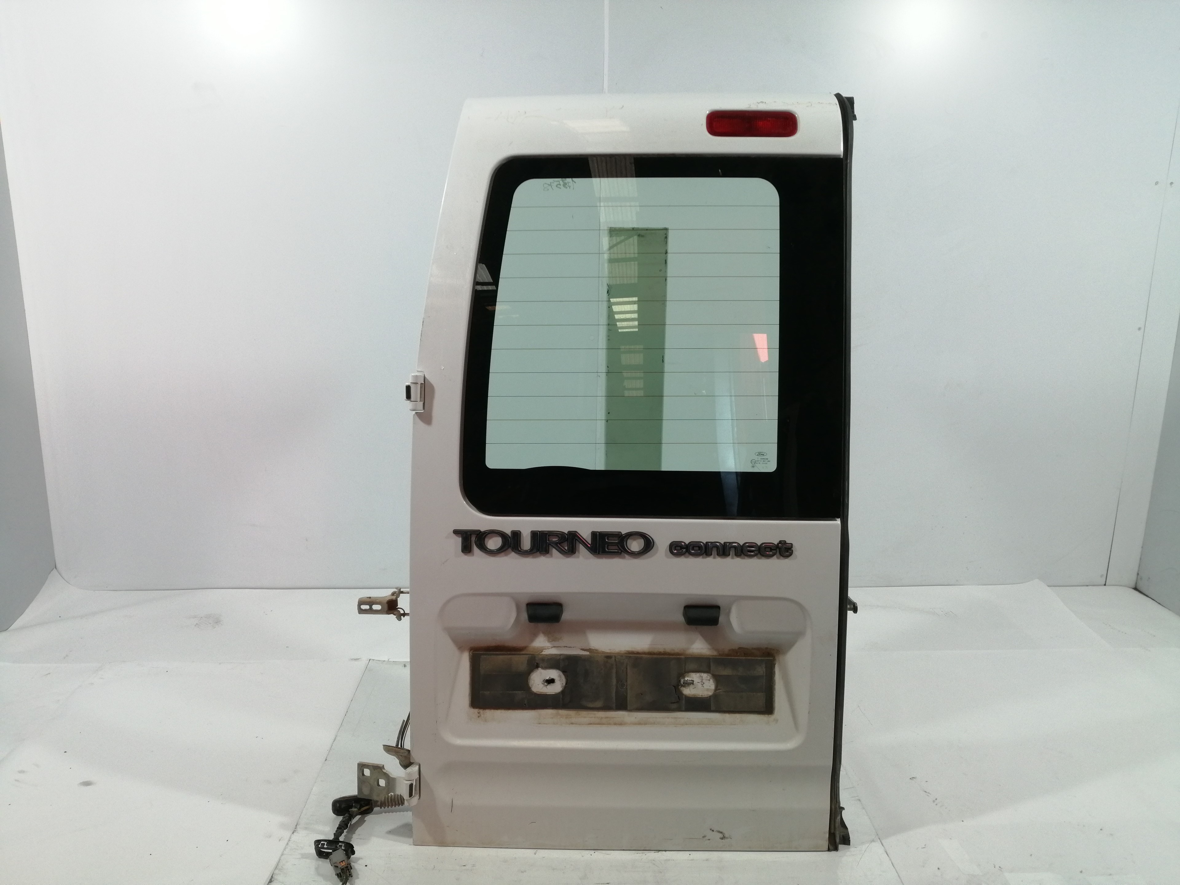 FORD Tourneo Connect 1 generation (2002-2013) Galinio dangčio (bagažinės) kairės pusės žibintas 25163101