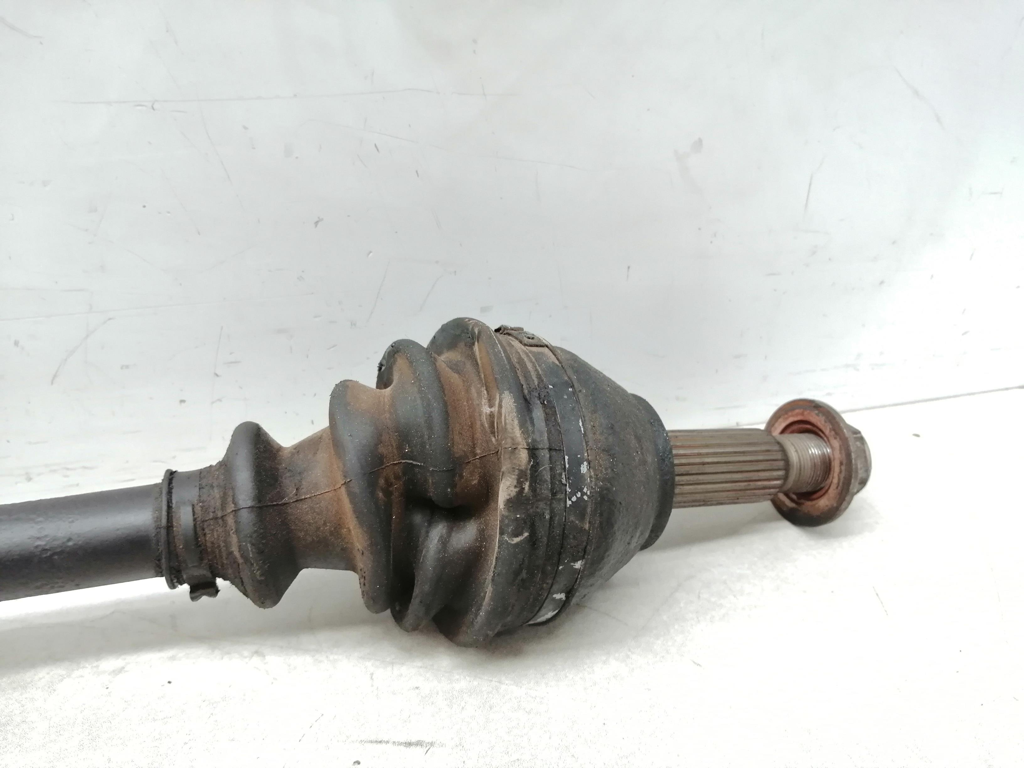 PEUGEOT Front Right Driveshaft 1754379 25347717