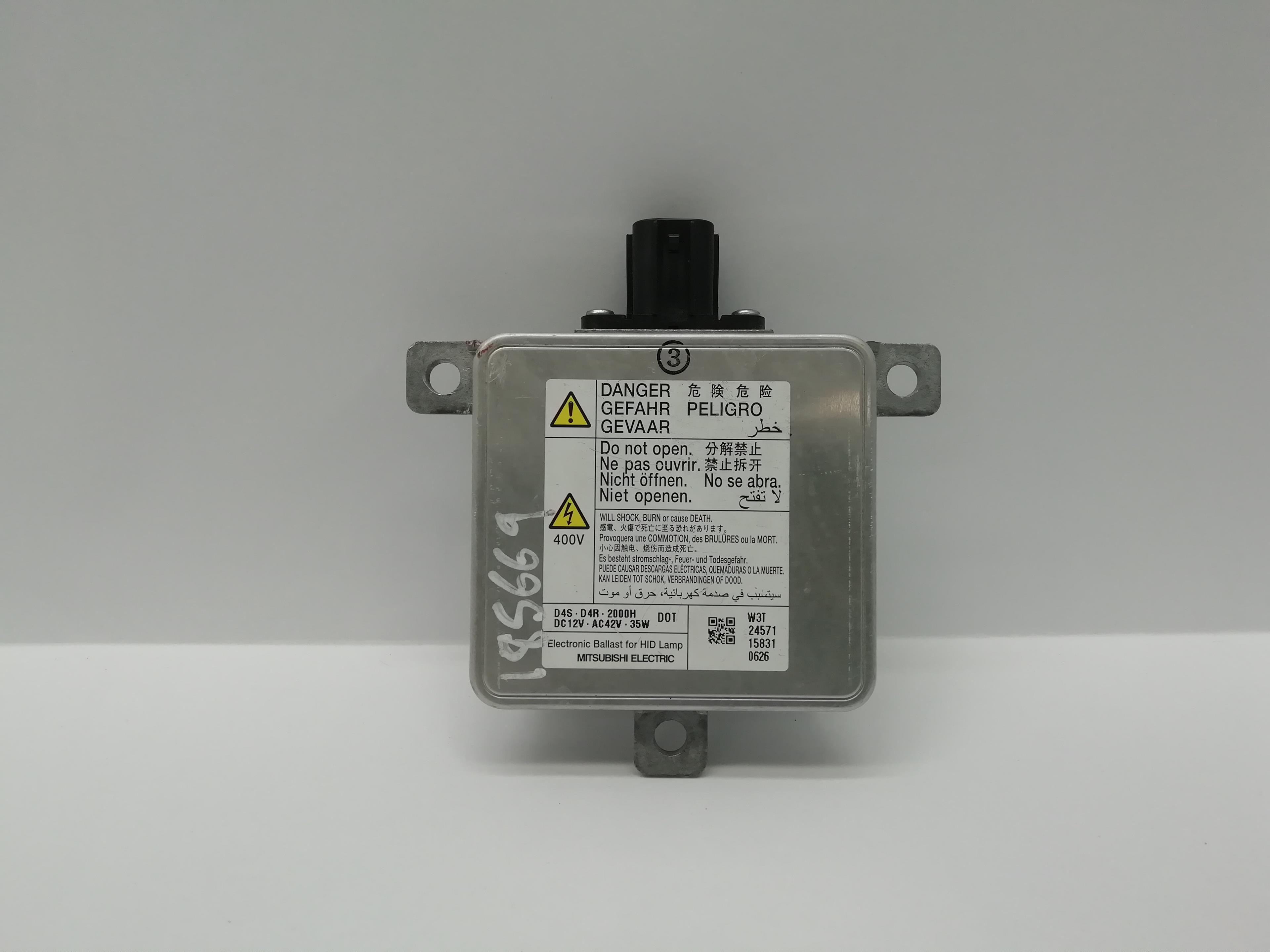 MAZDA 3 BM (2013-2019) Xenon Light Control Unit BHN3510H3 23571693