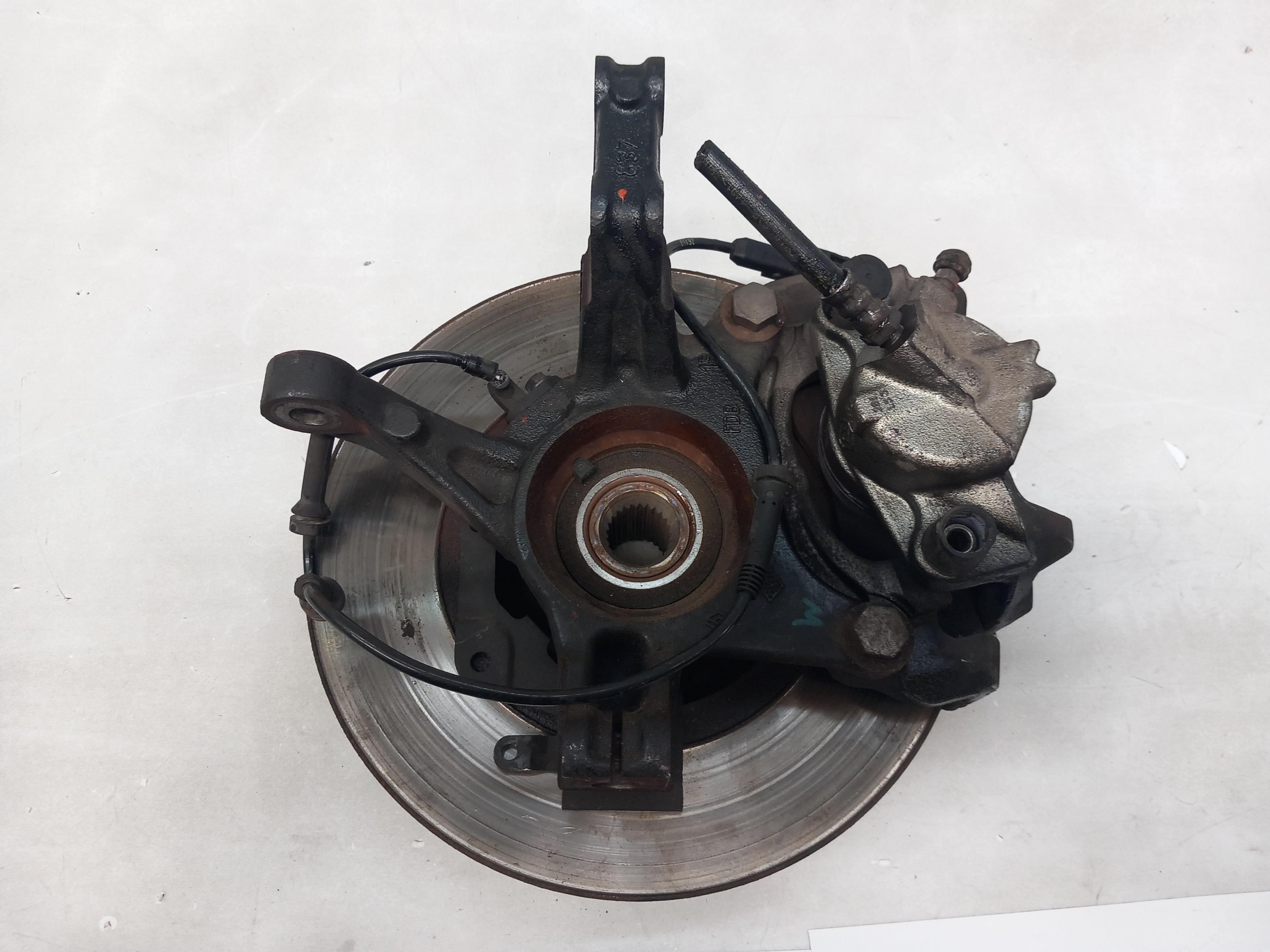 RENAULT Captur 1 generation (2013-2019) Front Left Wheel Hub 400159304R 25187724