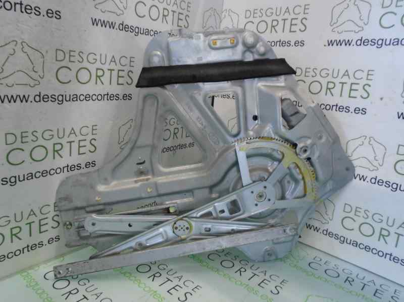 KIA Carnival 2 generation (2006-2010) Lève-vitre de porte avant droite 824024D010 18414420