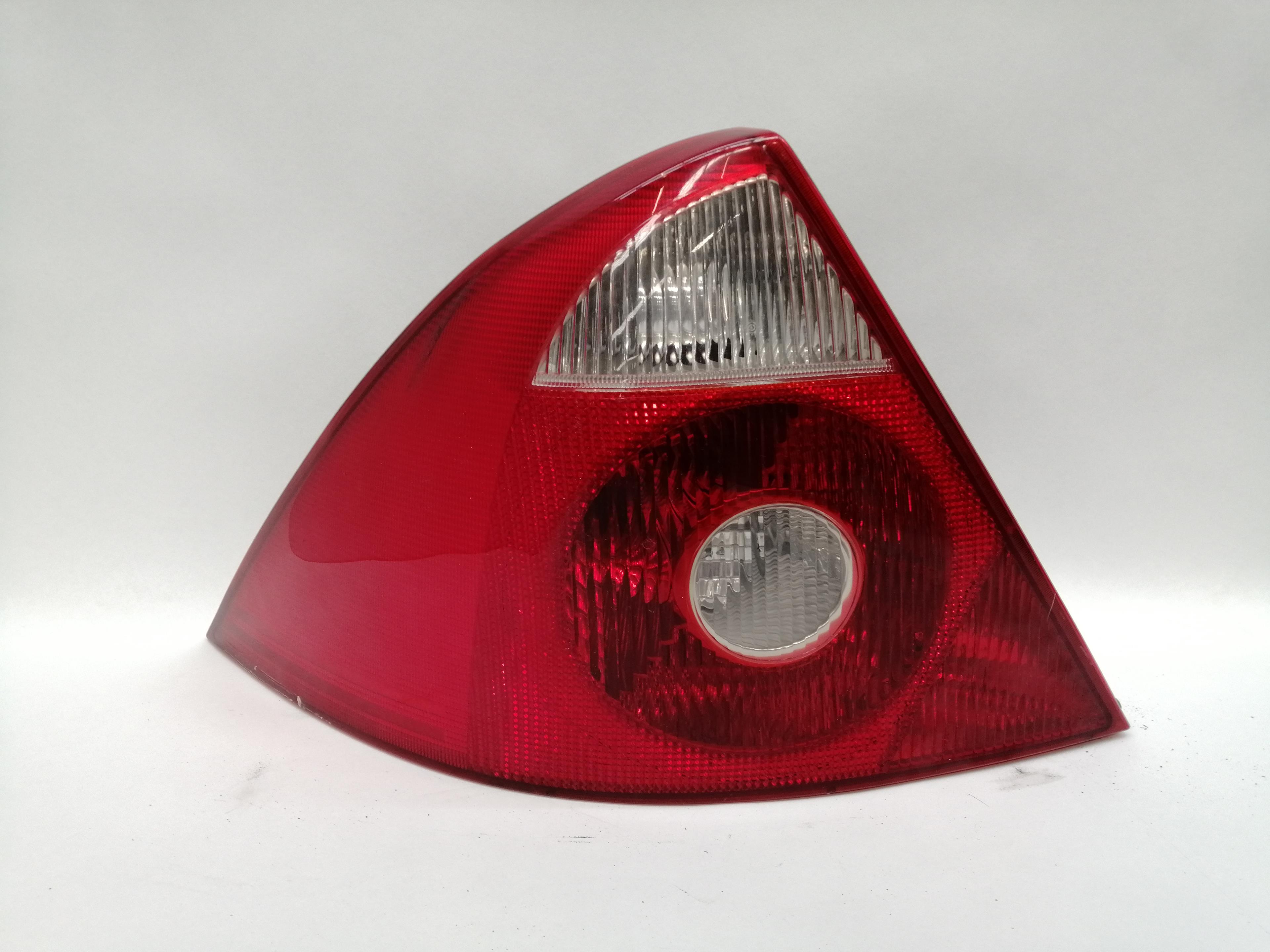 FORD Mondeo 3 generation (2000-2007) Rear Left Taillight 1371859 25198697