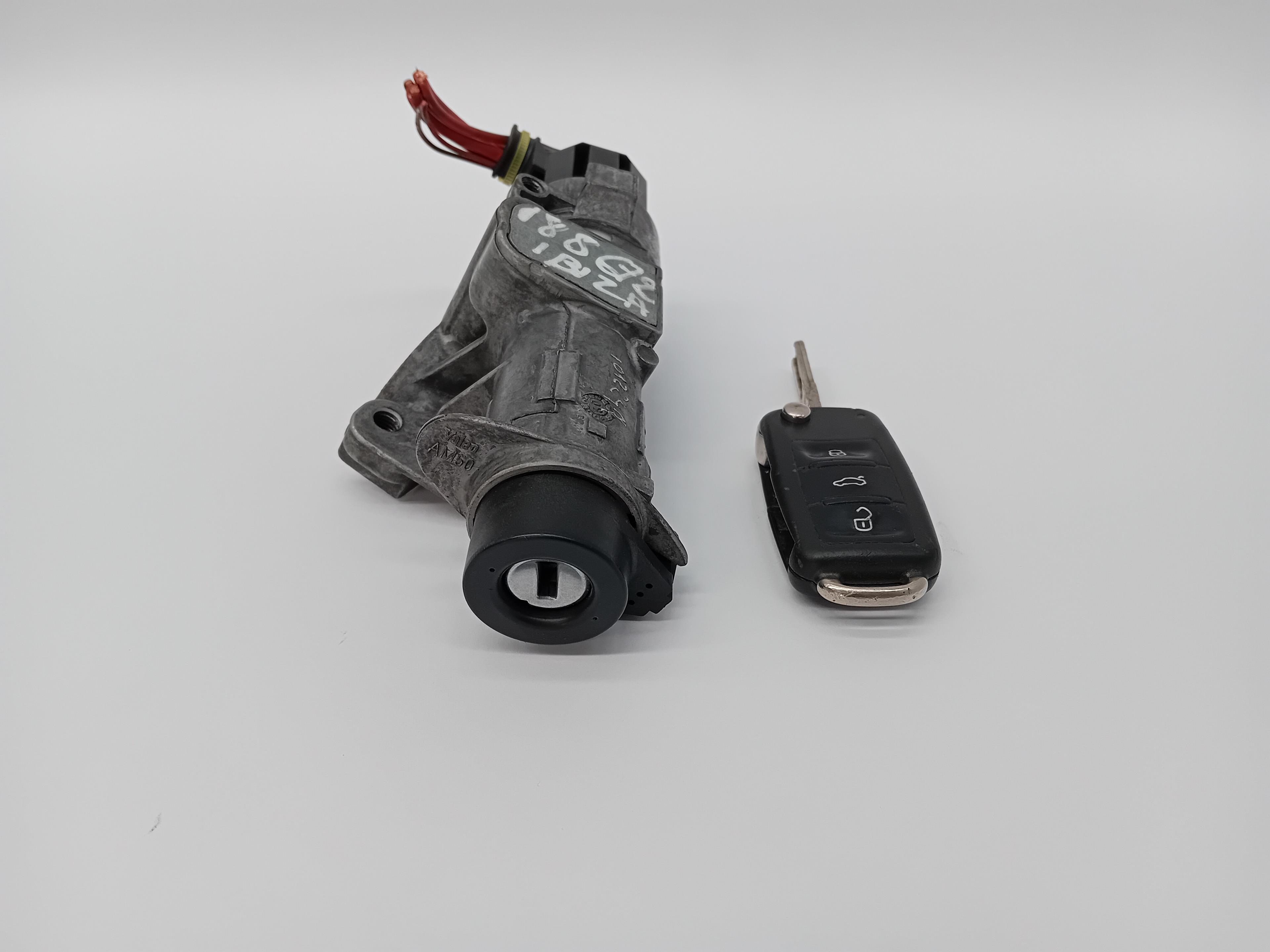 SEAT Leon 1 generation (1999-2005) Ignition Lock 4B0905851B 25755687