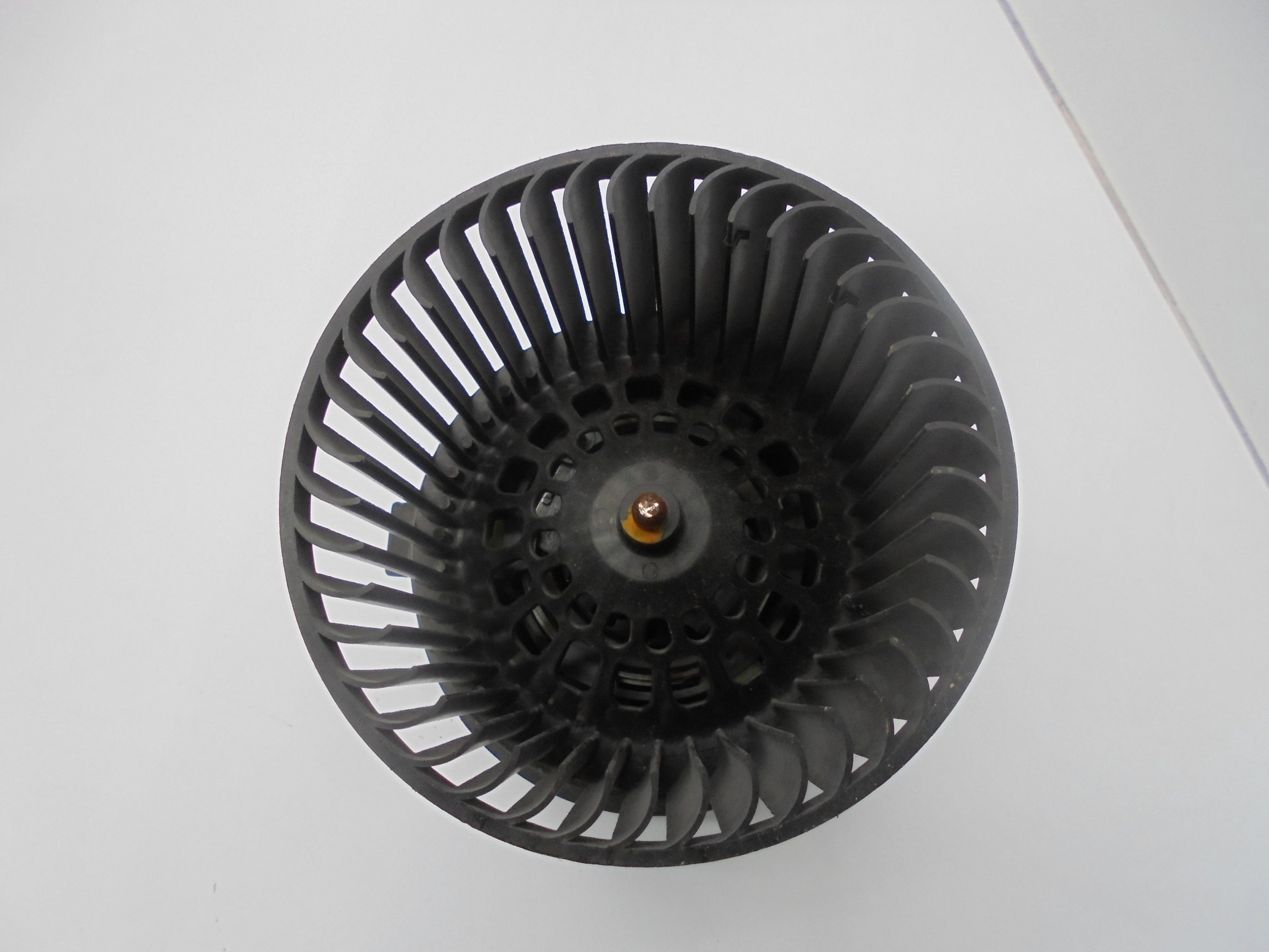 PEUGEOT 208 Peugeot 208 (2012-2015) Ventilateur de chauffage 1608182080 18531729