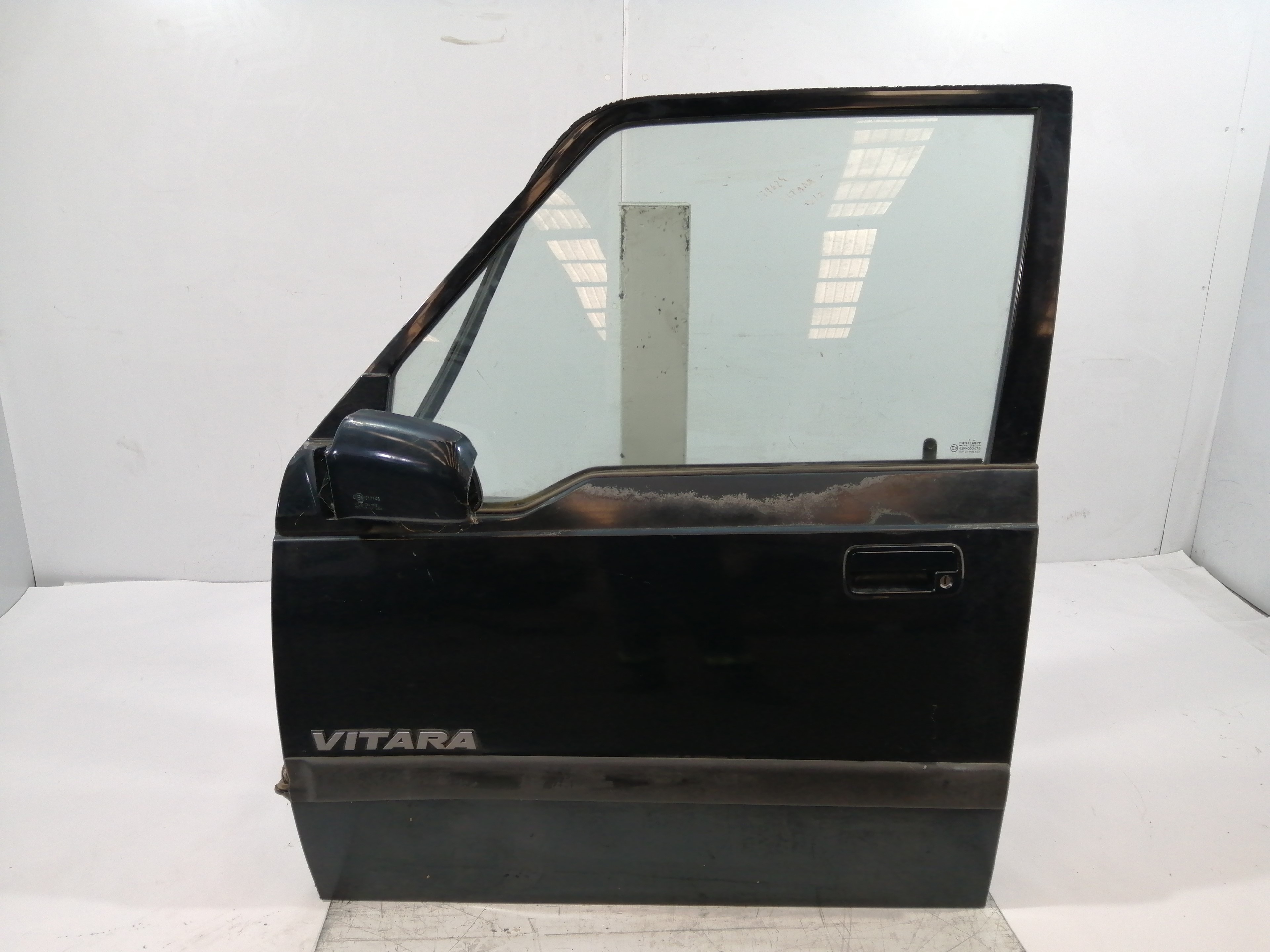 SUZUKI Vitara 1 generation (1988-2006) Front Left Door 6800257B10 20986187
