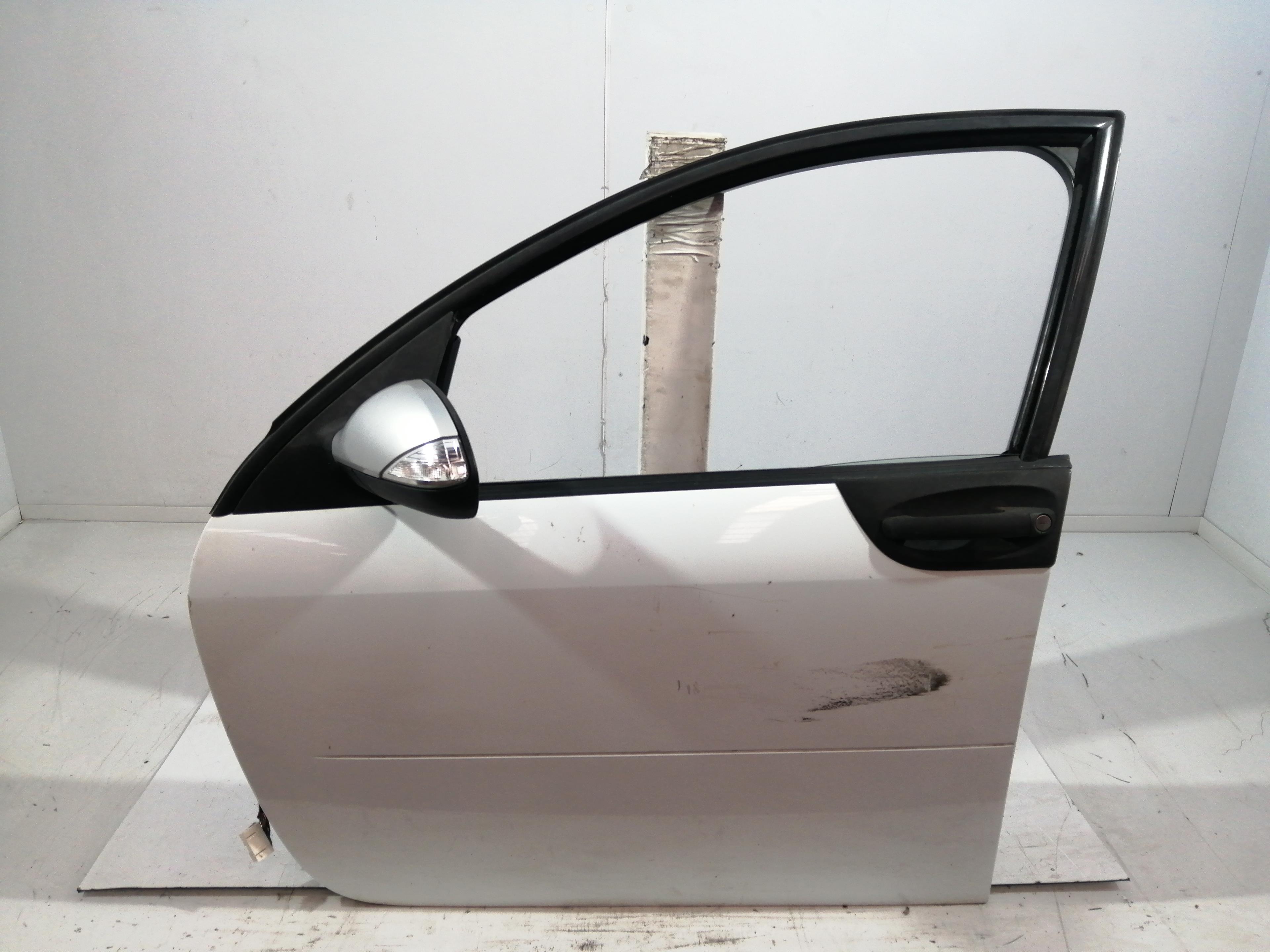 SMART Forfour 1 generation (2004-2006) Bal első ajtó A4547220109 25705036