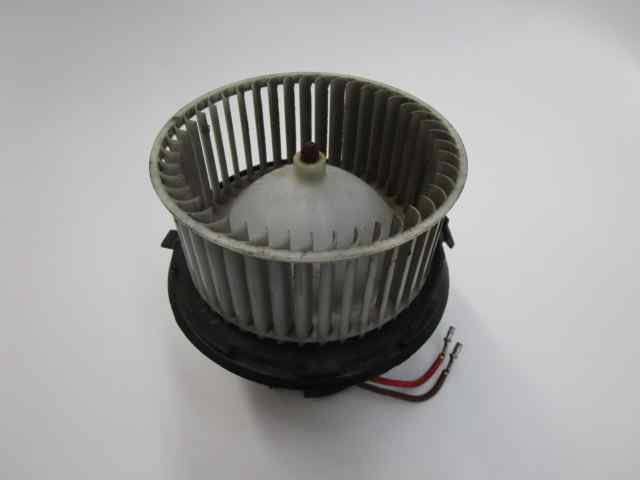 MERCEDES-BENZ E-Class W212/S212/C207/A207 (2009-2016) Motor încălzitor interior A2048200208 18484324