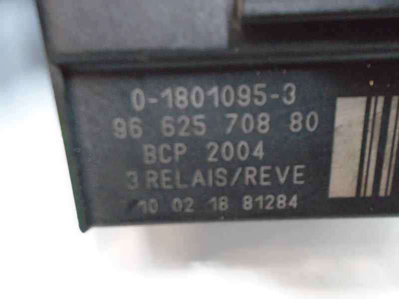 MERCEDES-BENZ 3008 1 generation (2010-2016) Relays 018010953 18470359