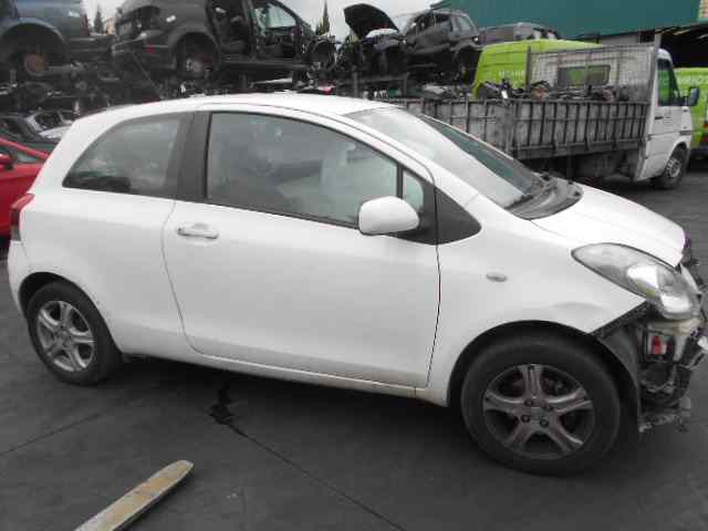 TOYOTA Yaris 2 generation (2005-2012) Трапеции стеклоочистителей 851100D080 18384737